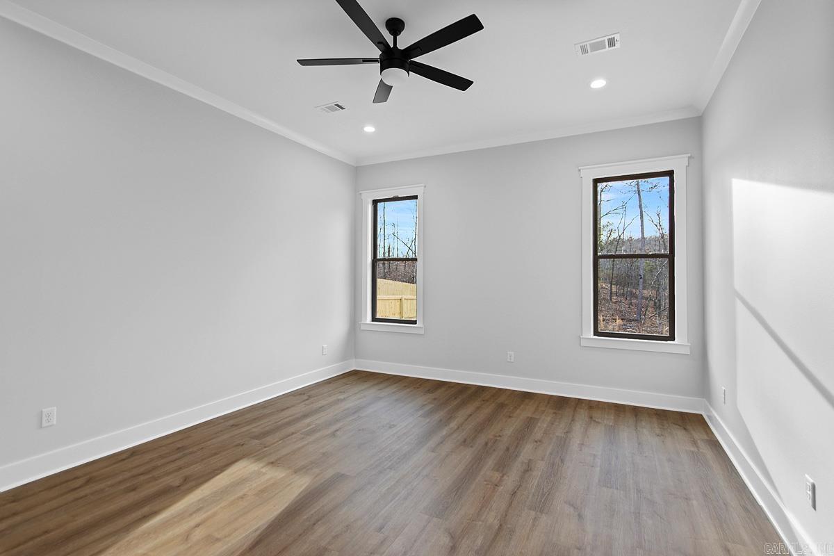 613 Valley Oak Drive Sherwood, AR 72120