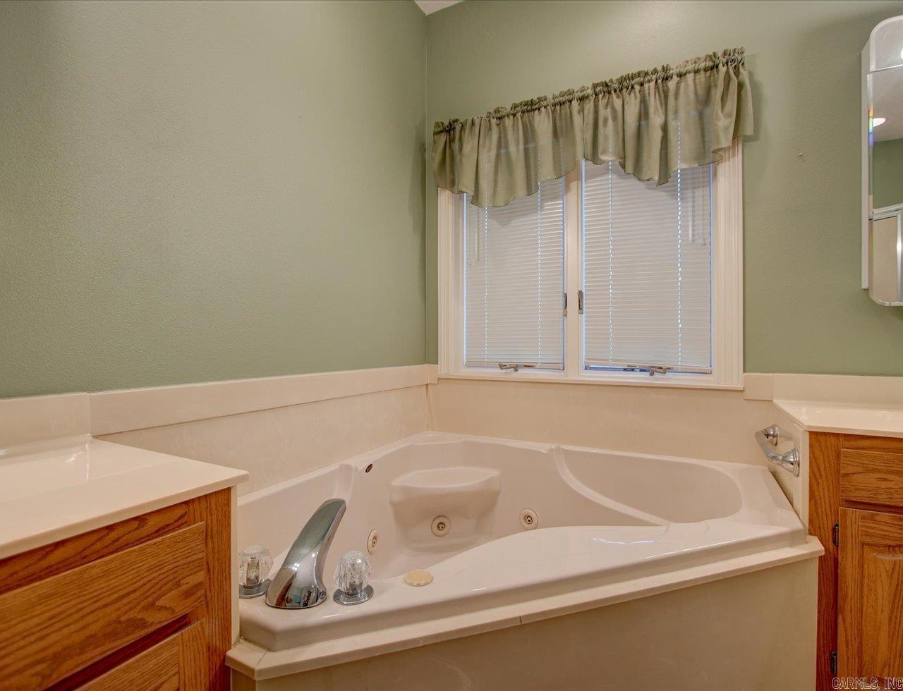 432 Maderas Drive Hot Springs Village, AR 71909