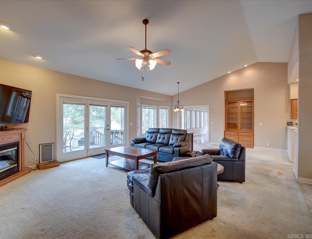 432 Maderas Drive Hot Springs Village, AR 71909