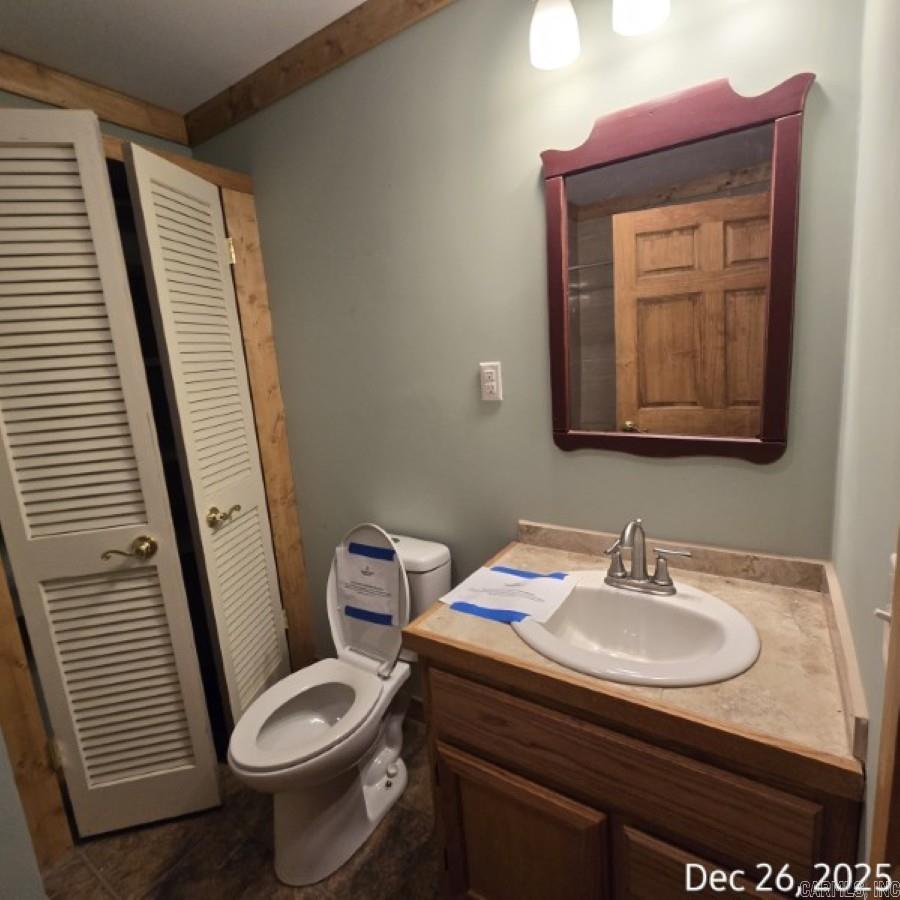 4638 Hwy 16  Clinton, AR