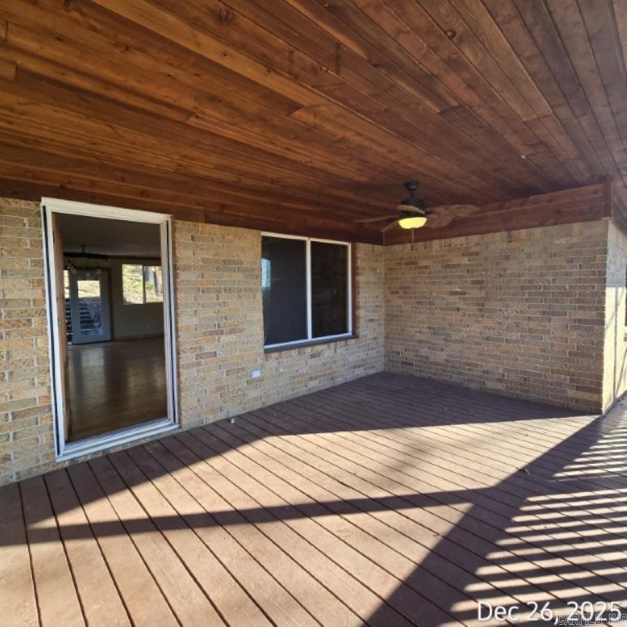 4638 Hwy 16  Clinton, AR