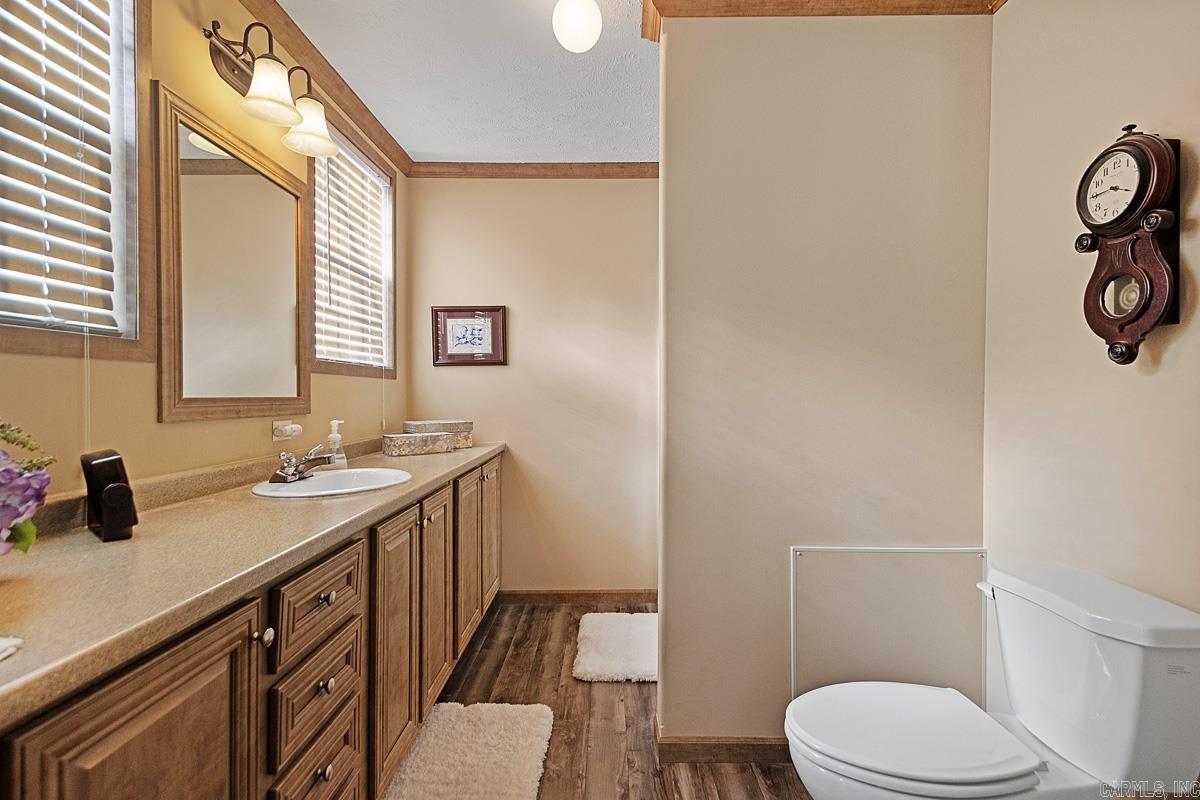 12 Chickasaw  Damascus, AR