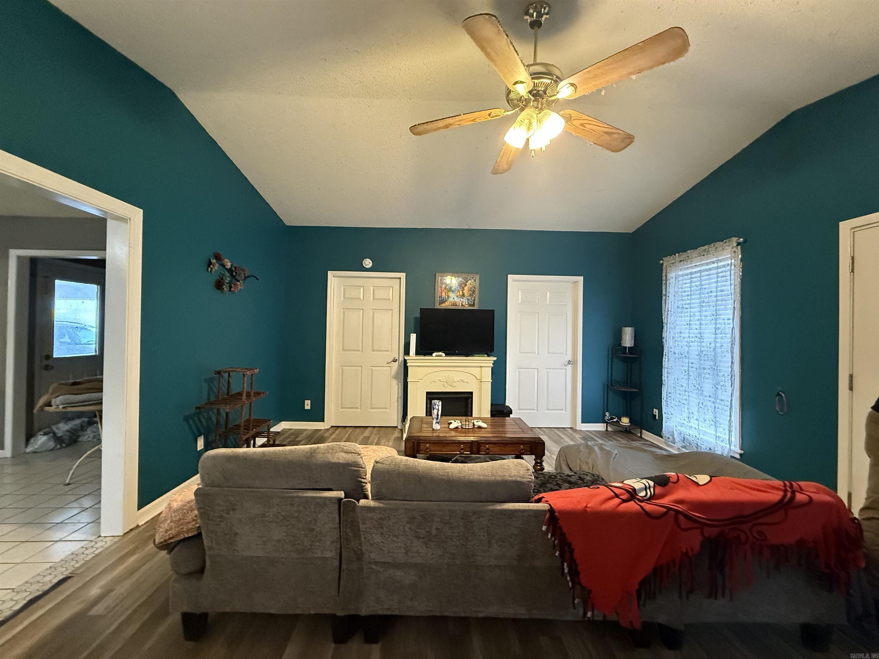 371 Barry  Wynne, AR