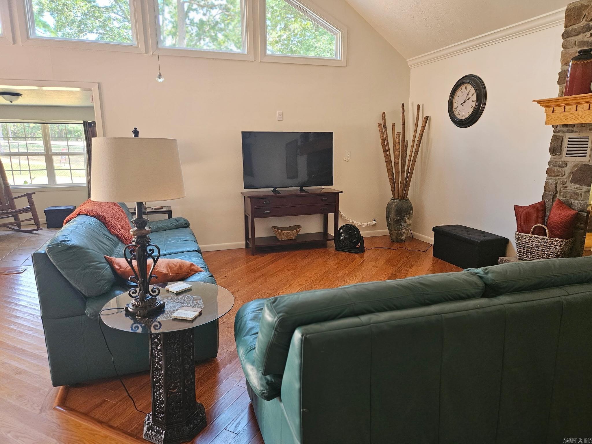 313 Snead Drive  Fairfield Bay, AR