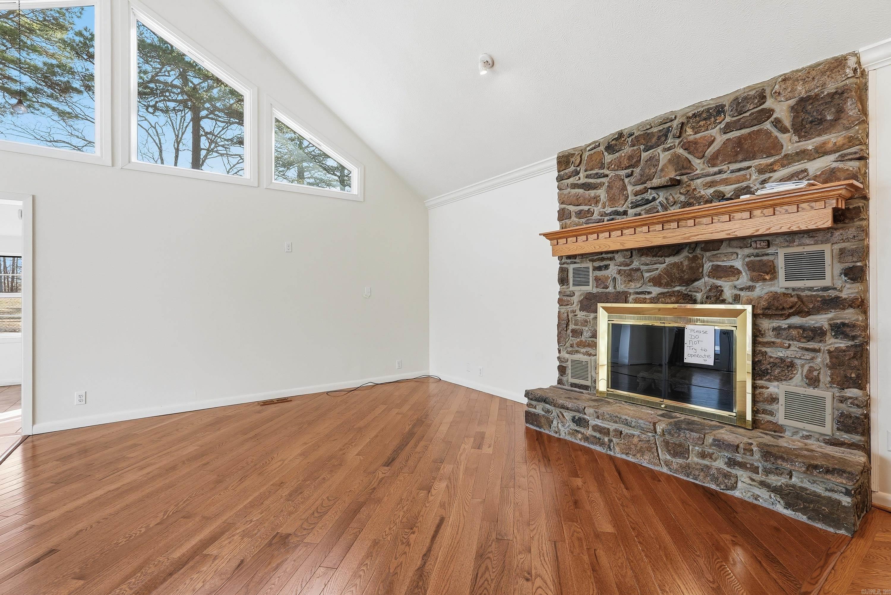 313 Snead Drive  Fairfield Bay, AR