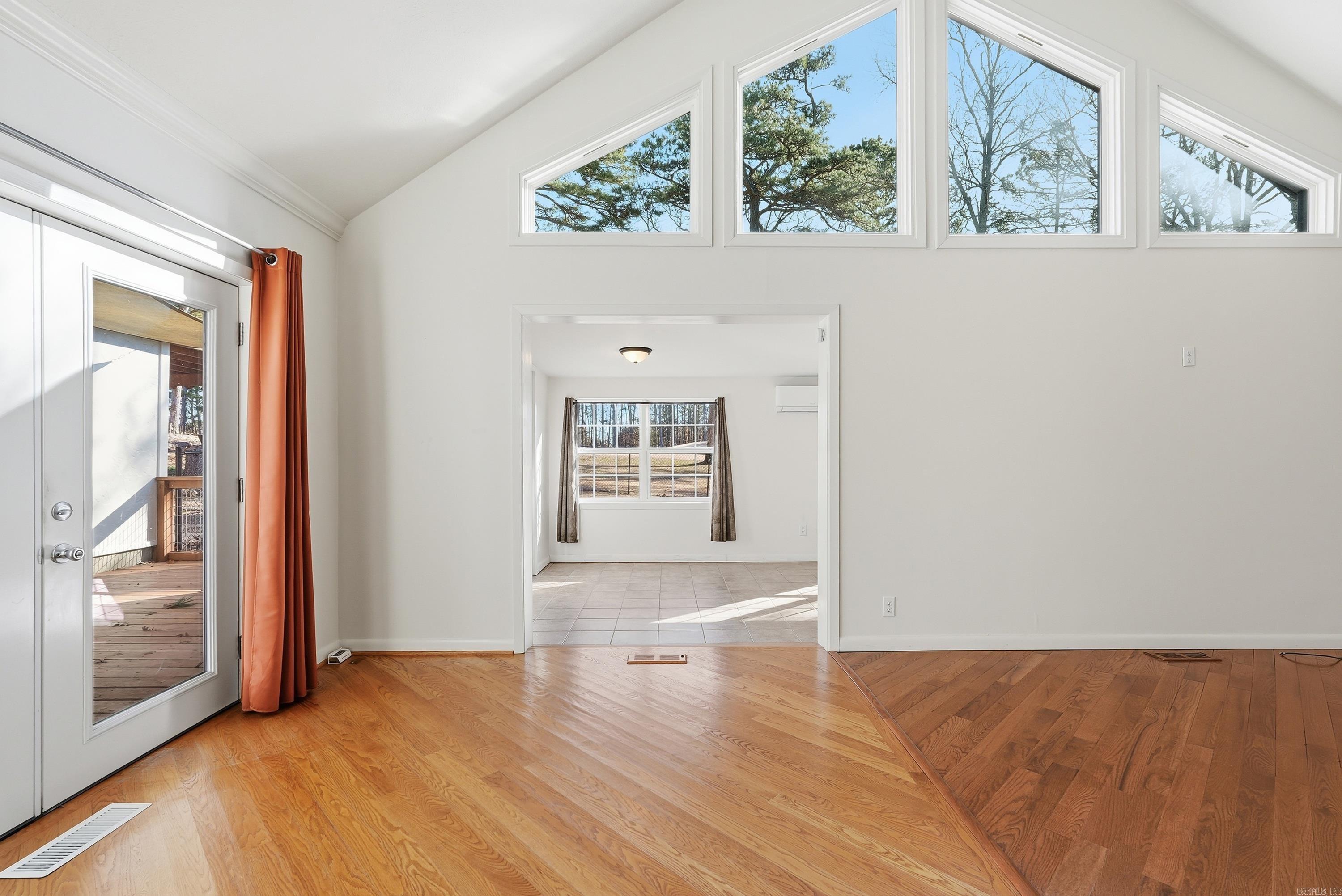 313 Snead Drive  Fairfield Bay, AR