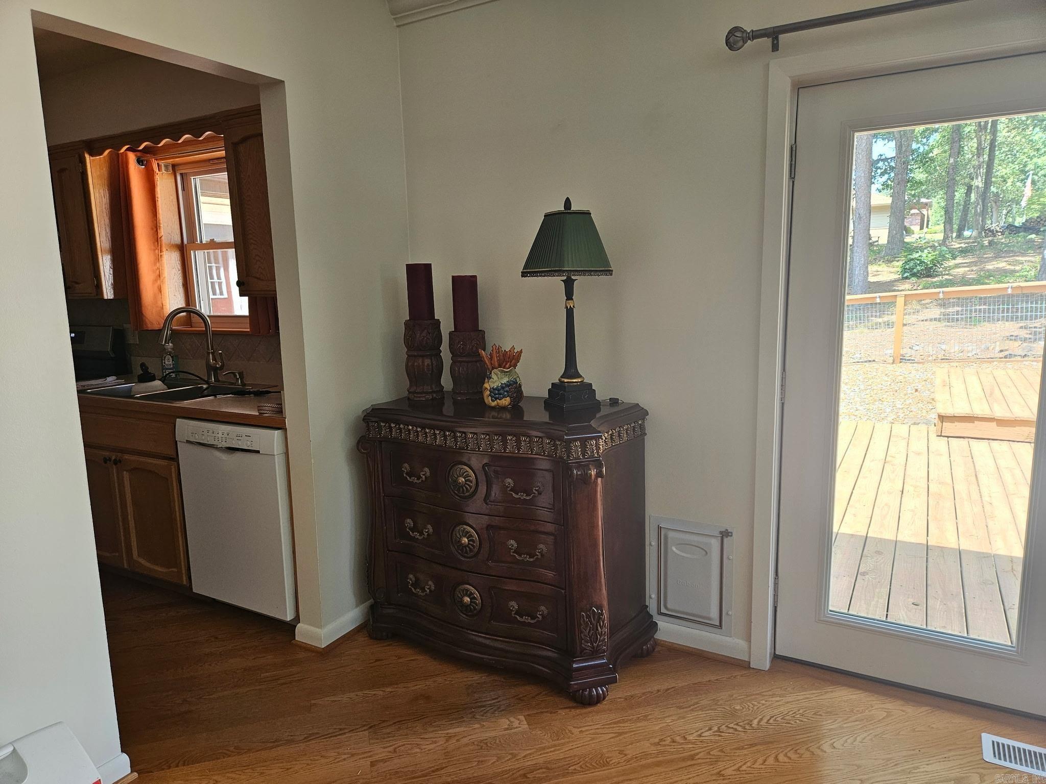 313 Snead Drive  Fairfield Bay, AR