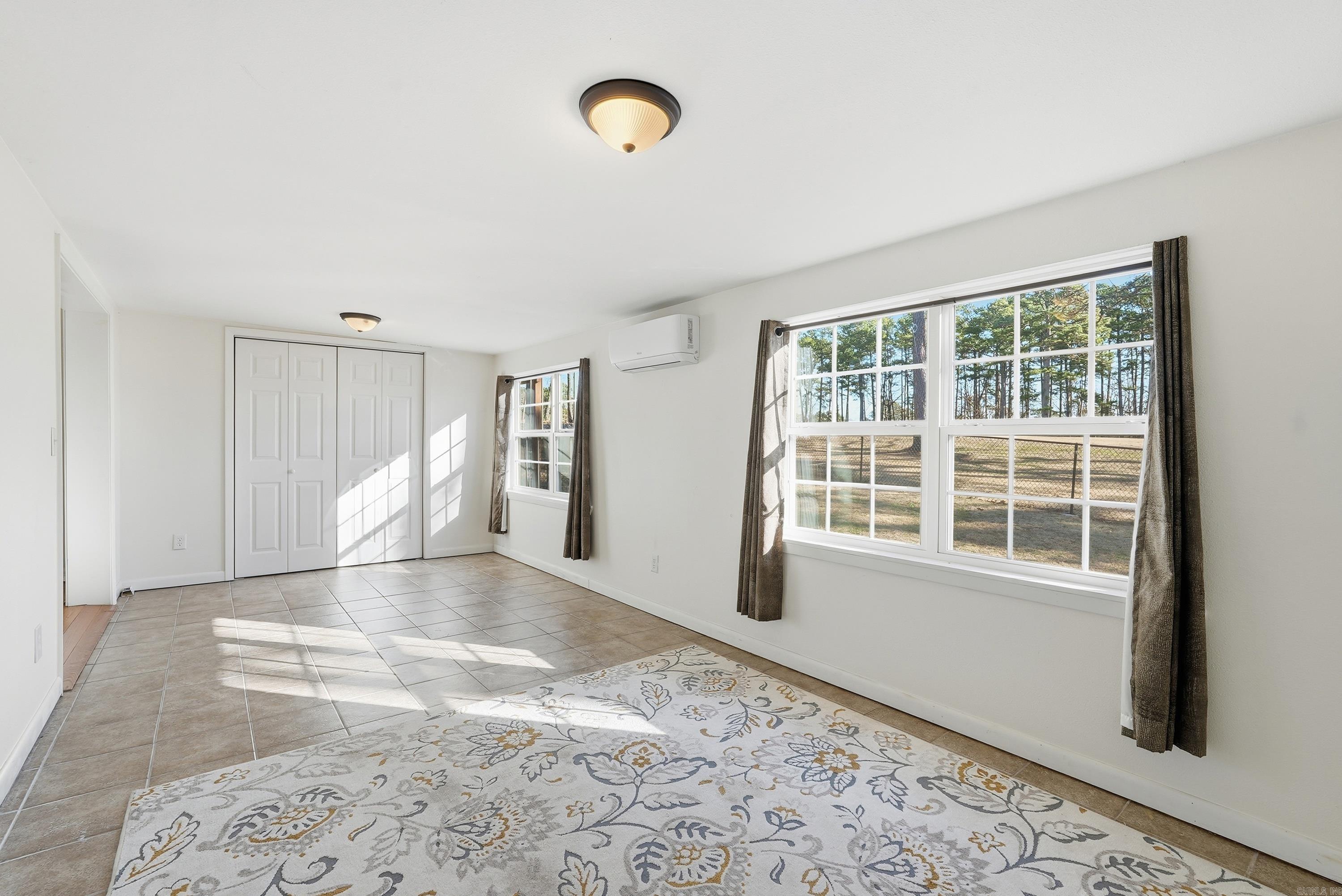 313 Snead Drive  Fairfield Bay, AR