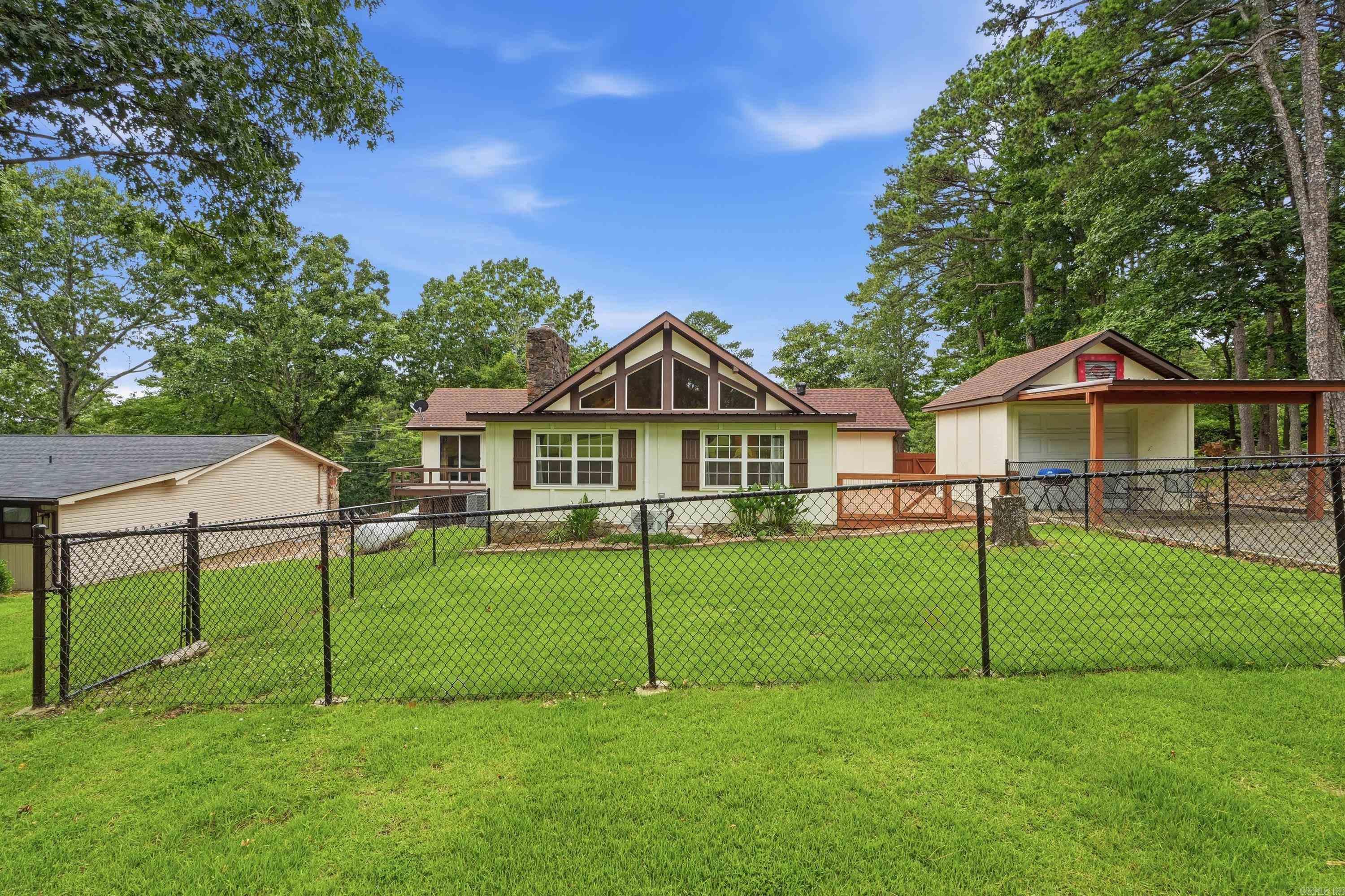313 Snead Drive  Fairfield Bay, AR