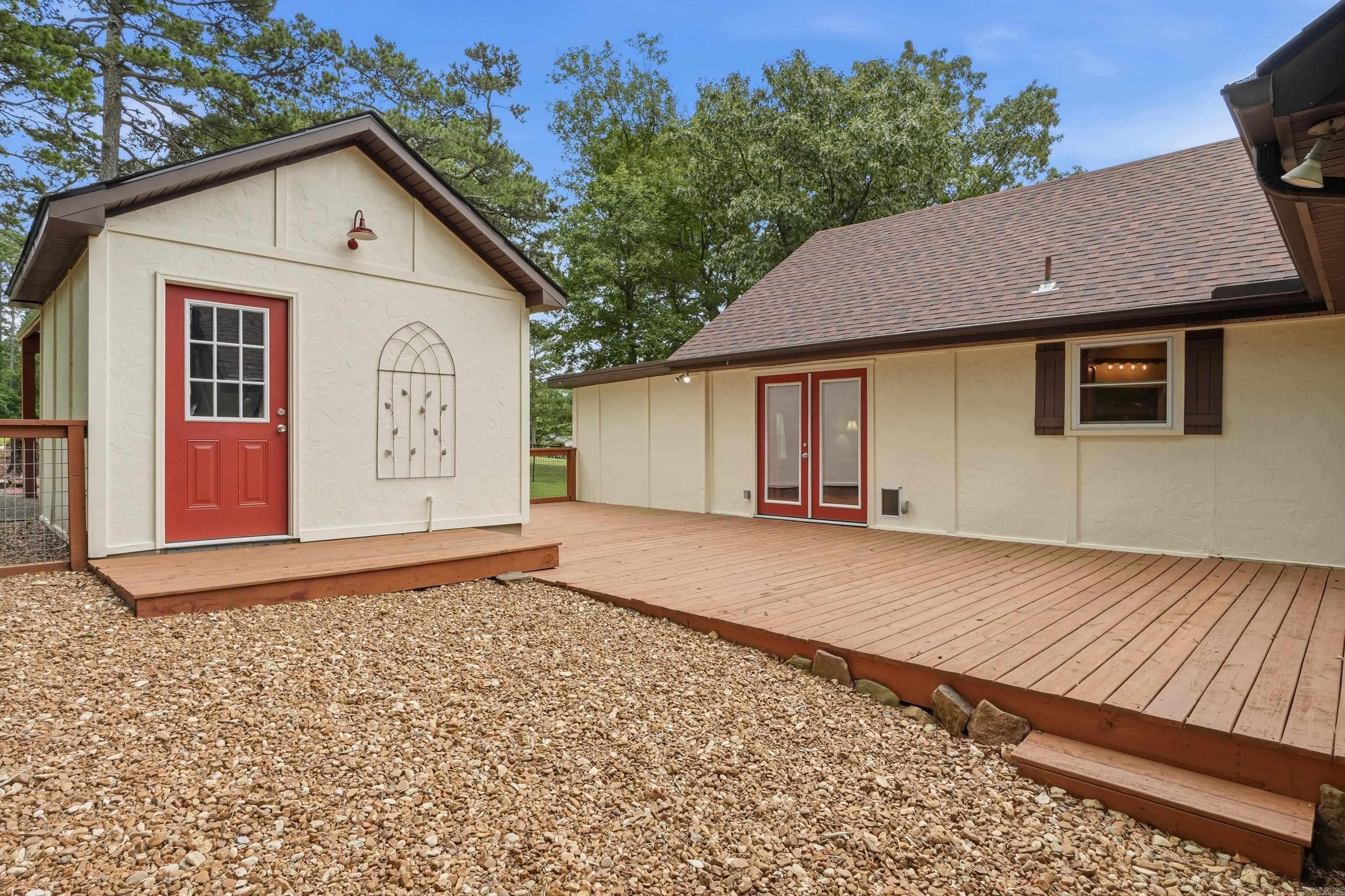 313 Snead Drive  Fairfield Bay, AR