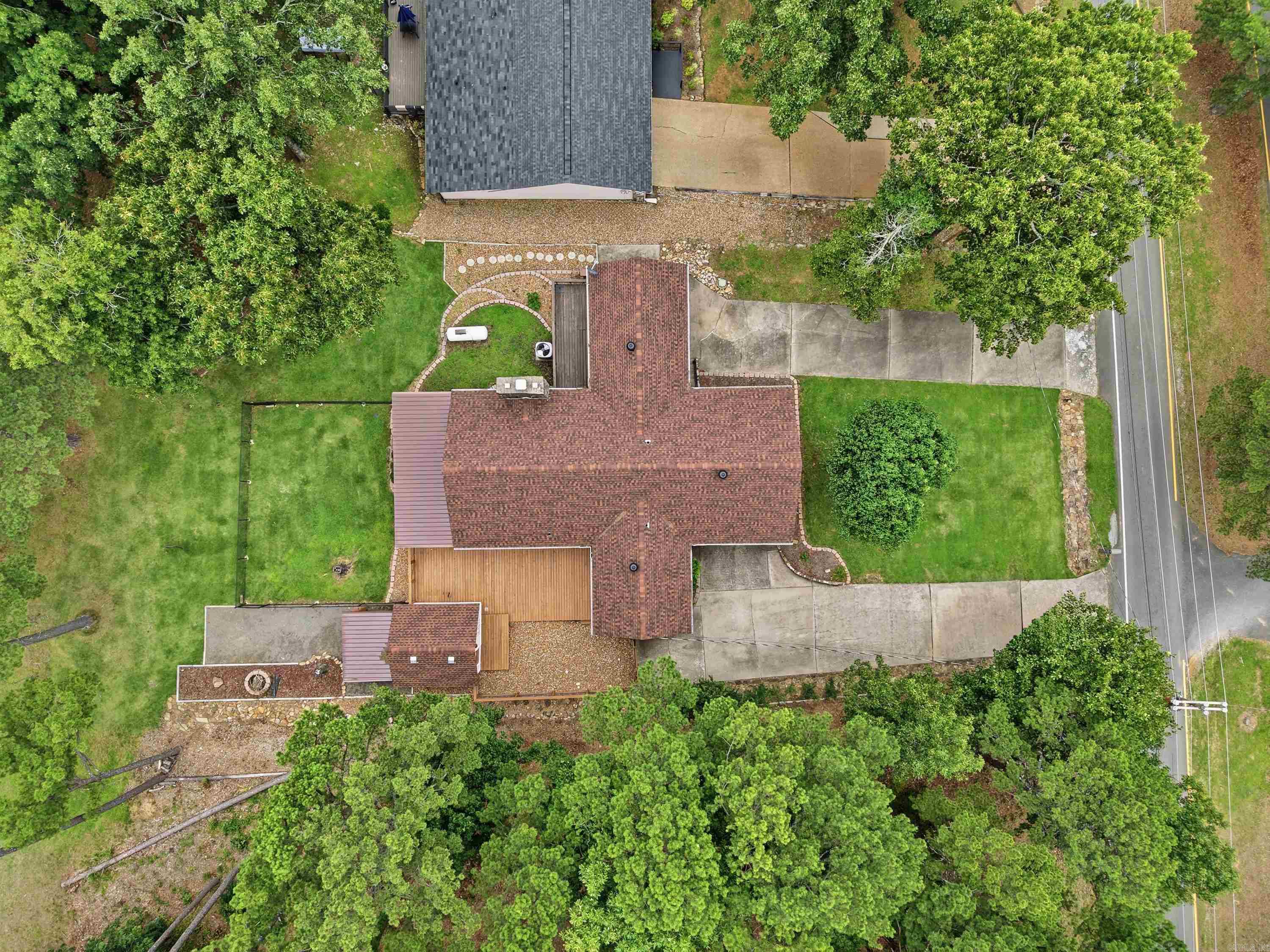313 Snead Drive  Fairfield Bay, AR