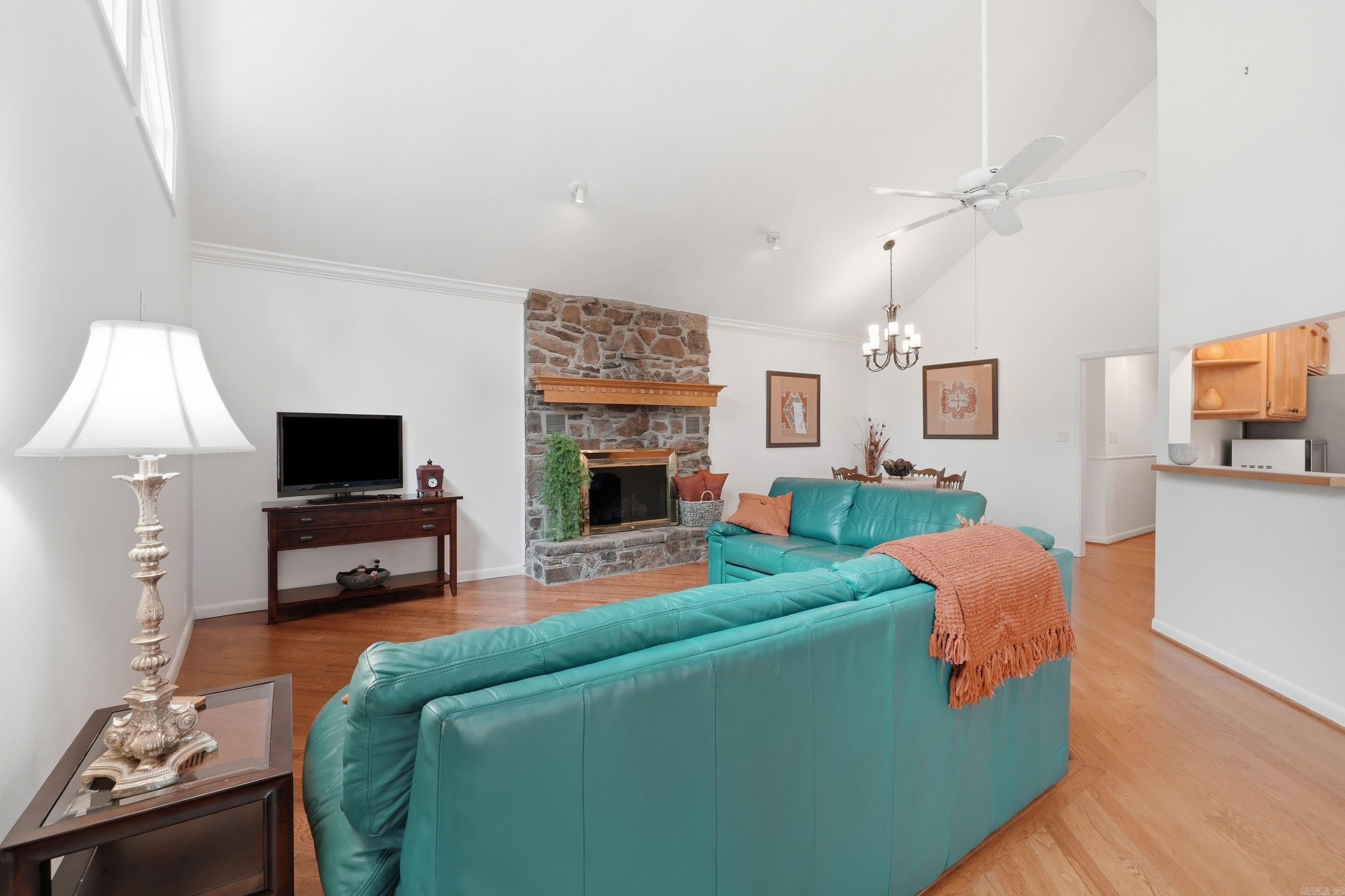 313 Snead Drive  Fairfield Bay, AR