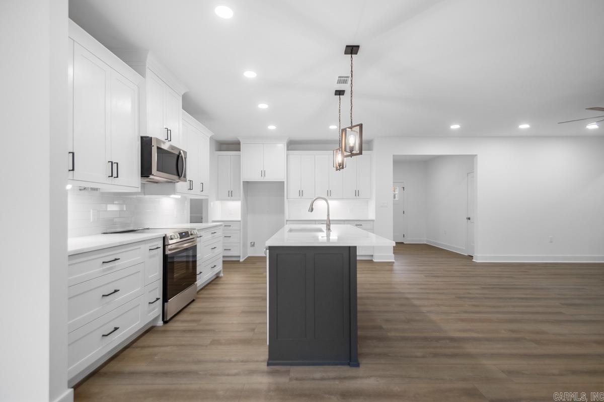 107 Sawgrass Drive Haskell, AR 72015