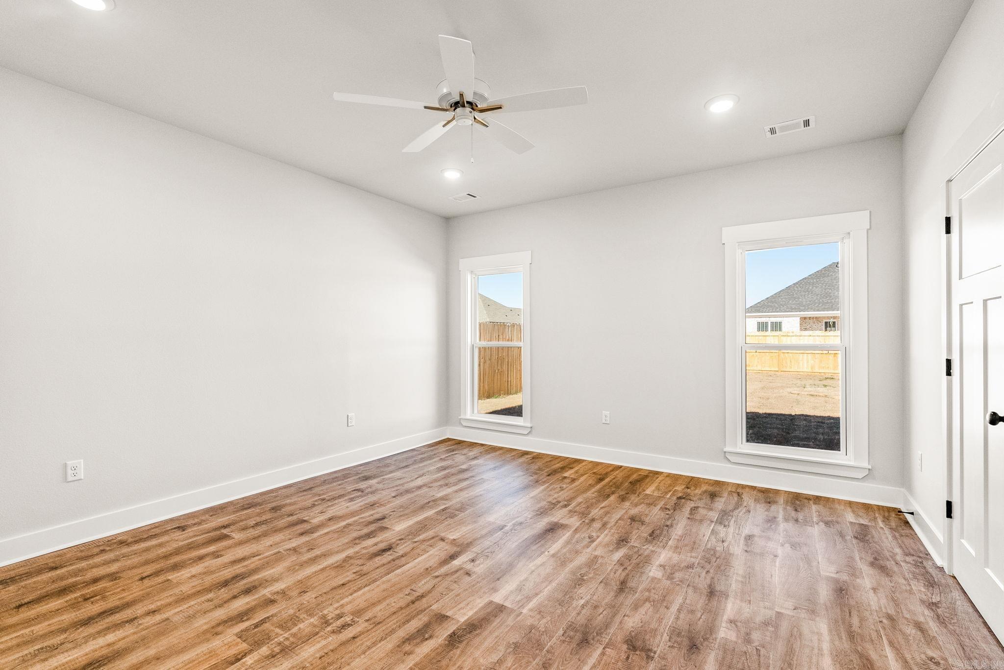 7 Songbird Greenbrier, AR 72058