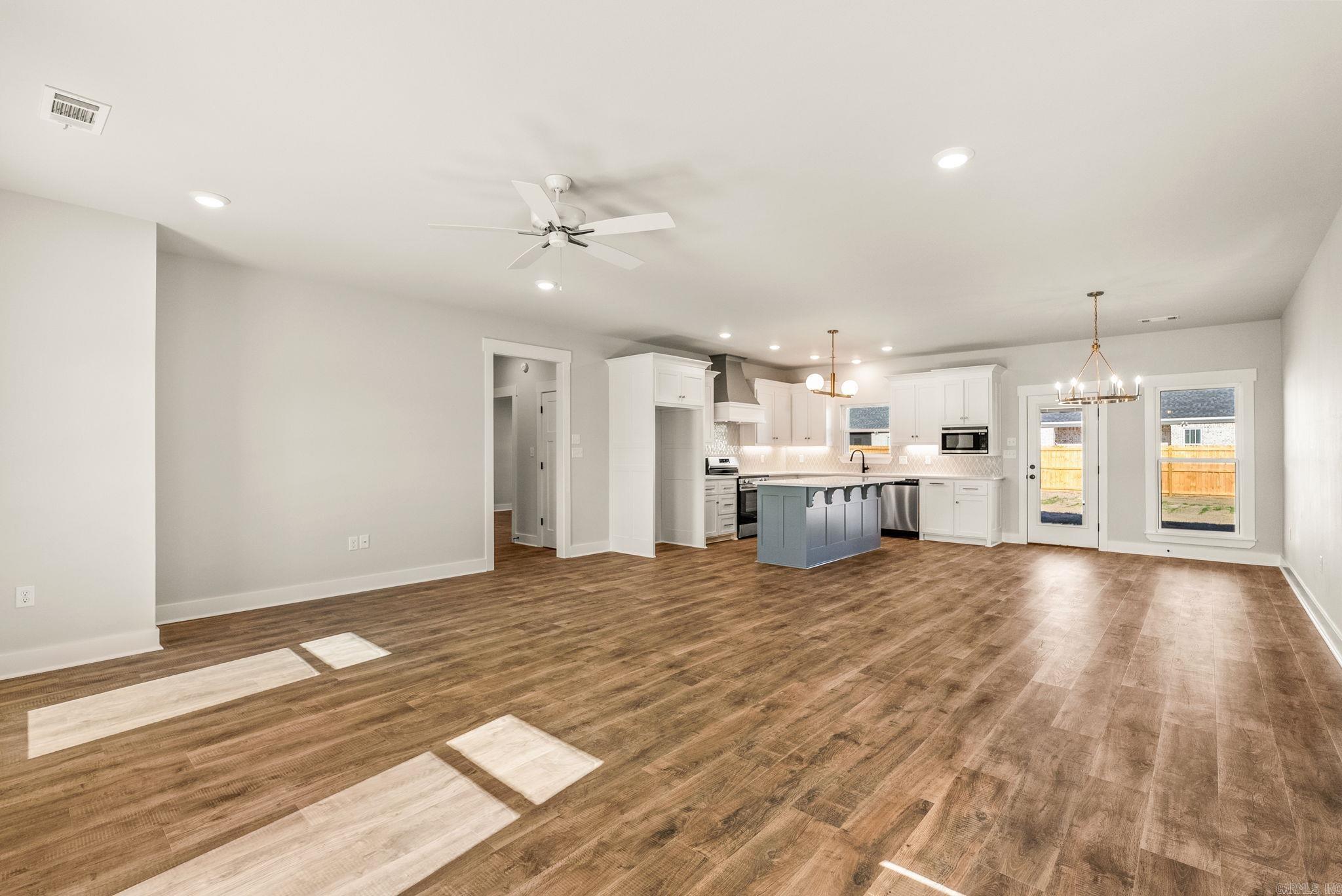 7 Songbird Greenbrier, AR 72058