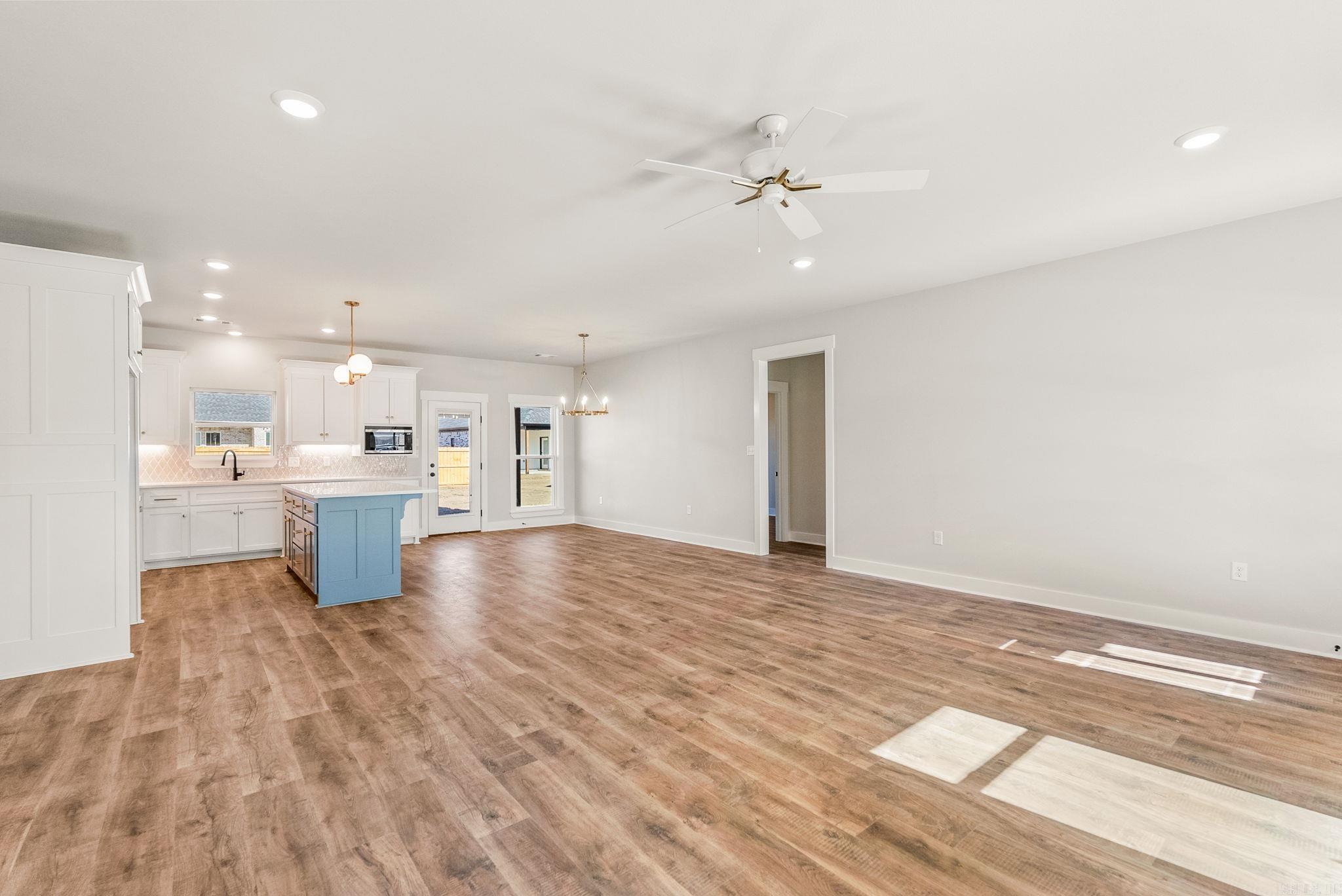 7 Songbird Greenbrier, AR 72058