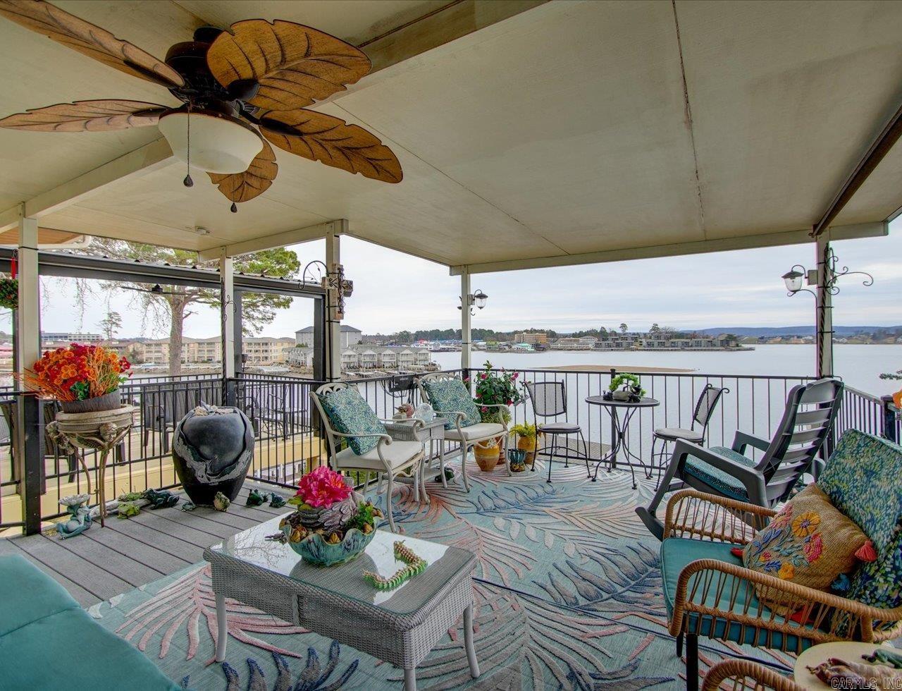 165 Pretti  Lake Hamilton, AR