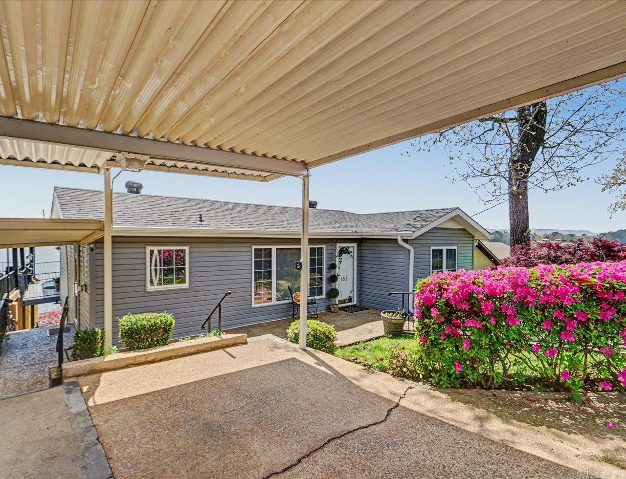 165 Pretti Point Lake Hamilton, AR 71913