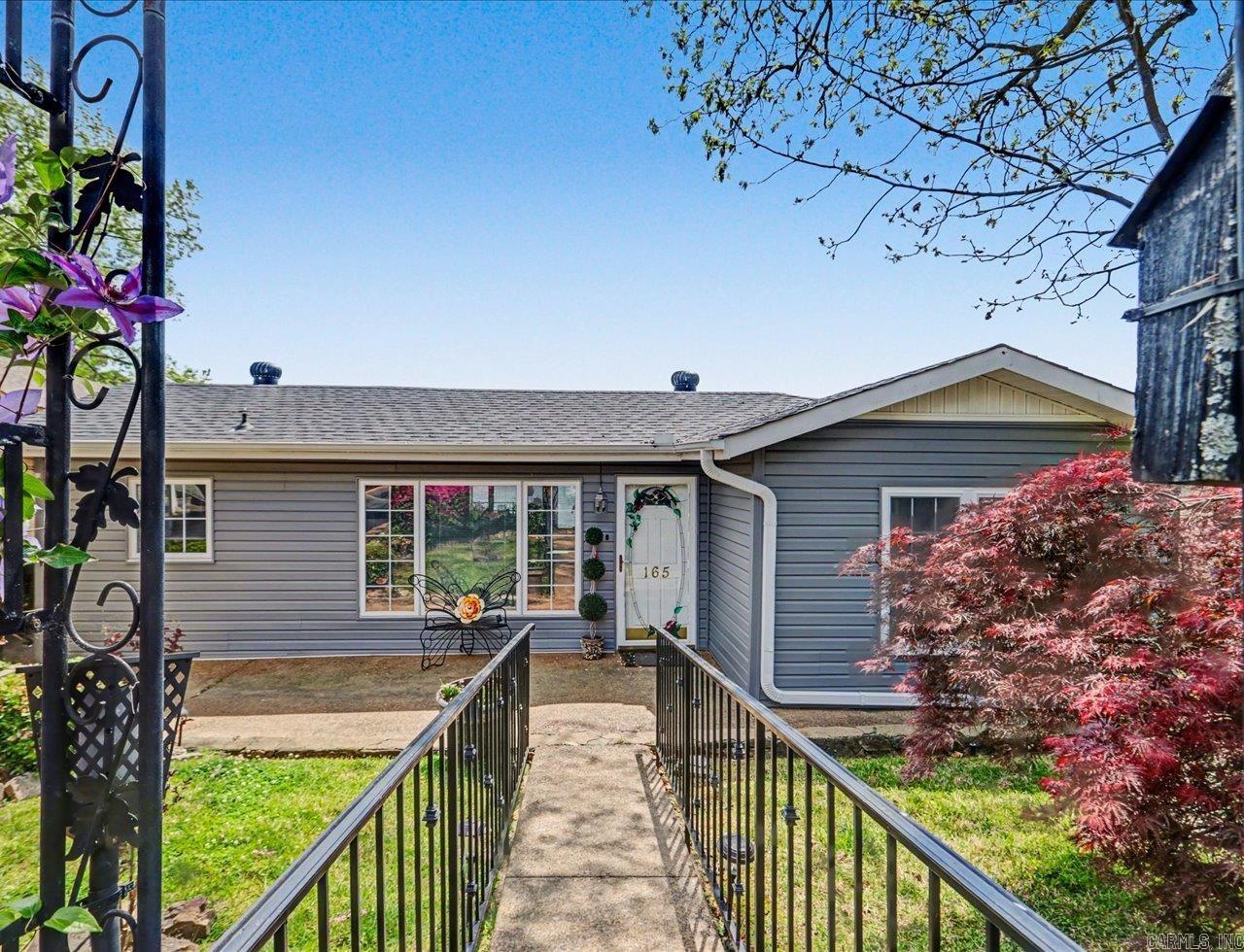 165 Pretti Point Lake Hamilton, AR 71913