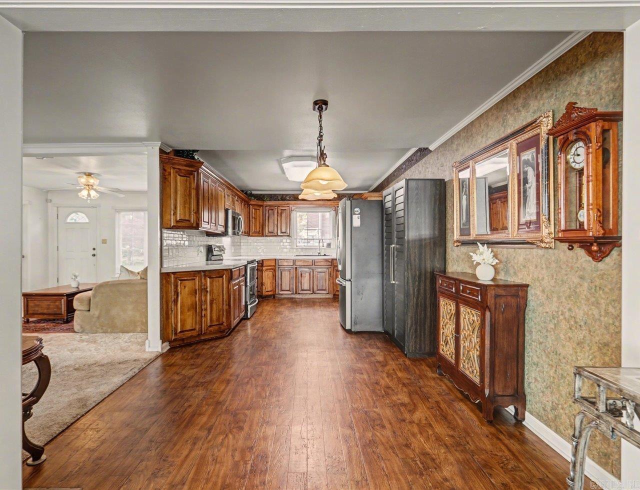 165 Pretti Point Lake Hamilton, AR 71913