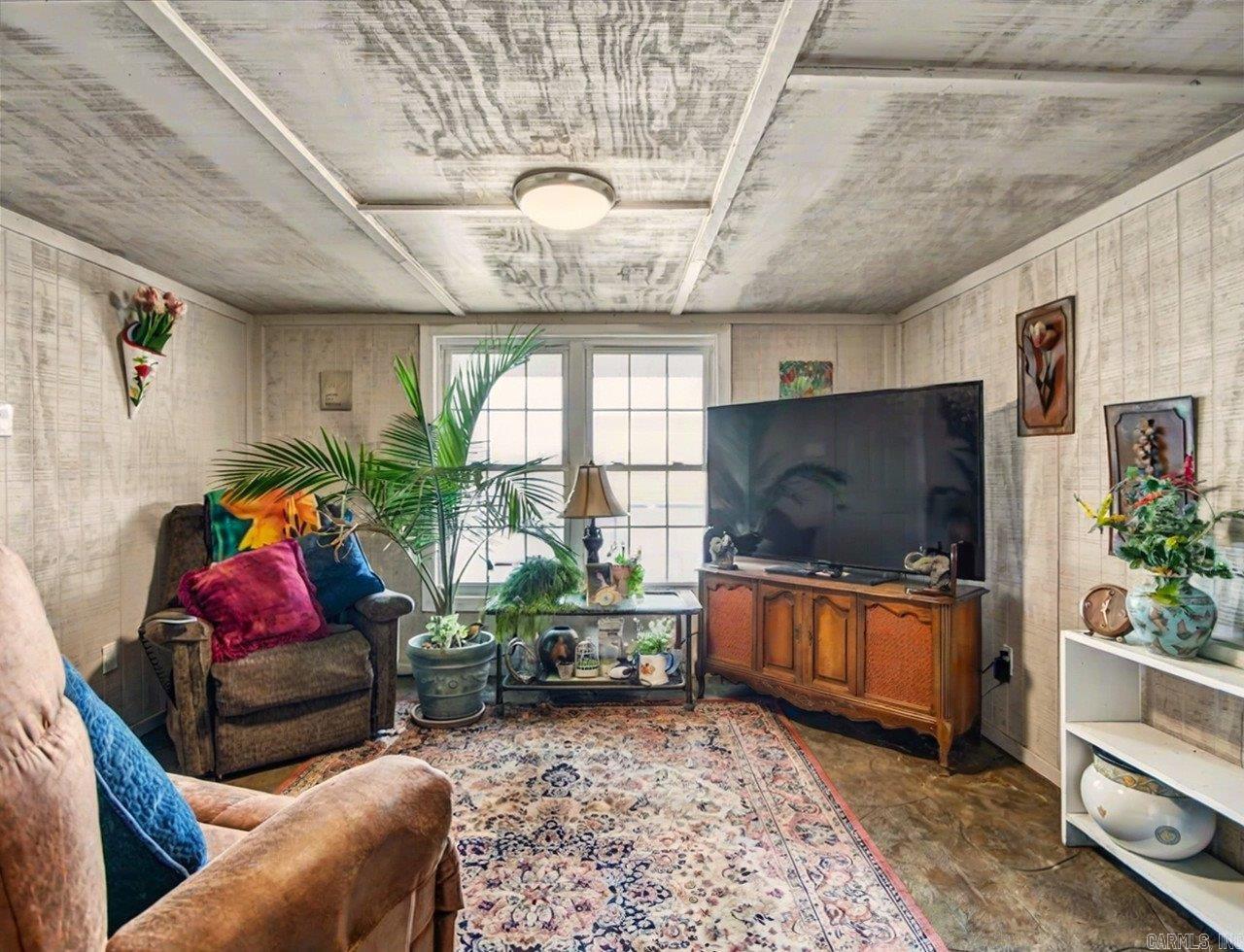 165 Pretti Point Lake Hamilton, AR 71913