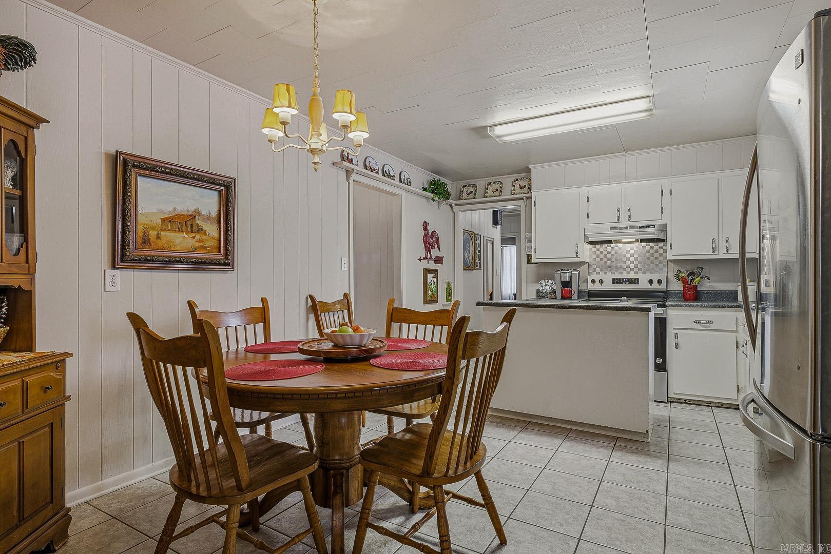 913 Hillview Dr  Paragould, AR