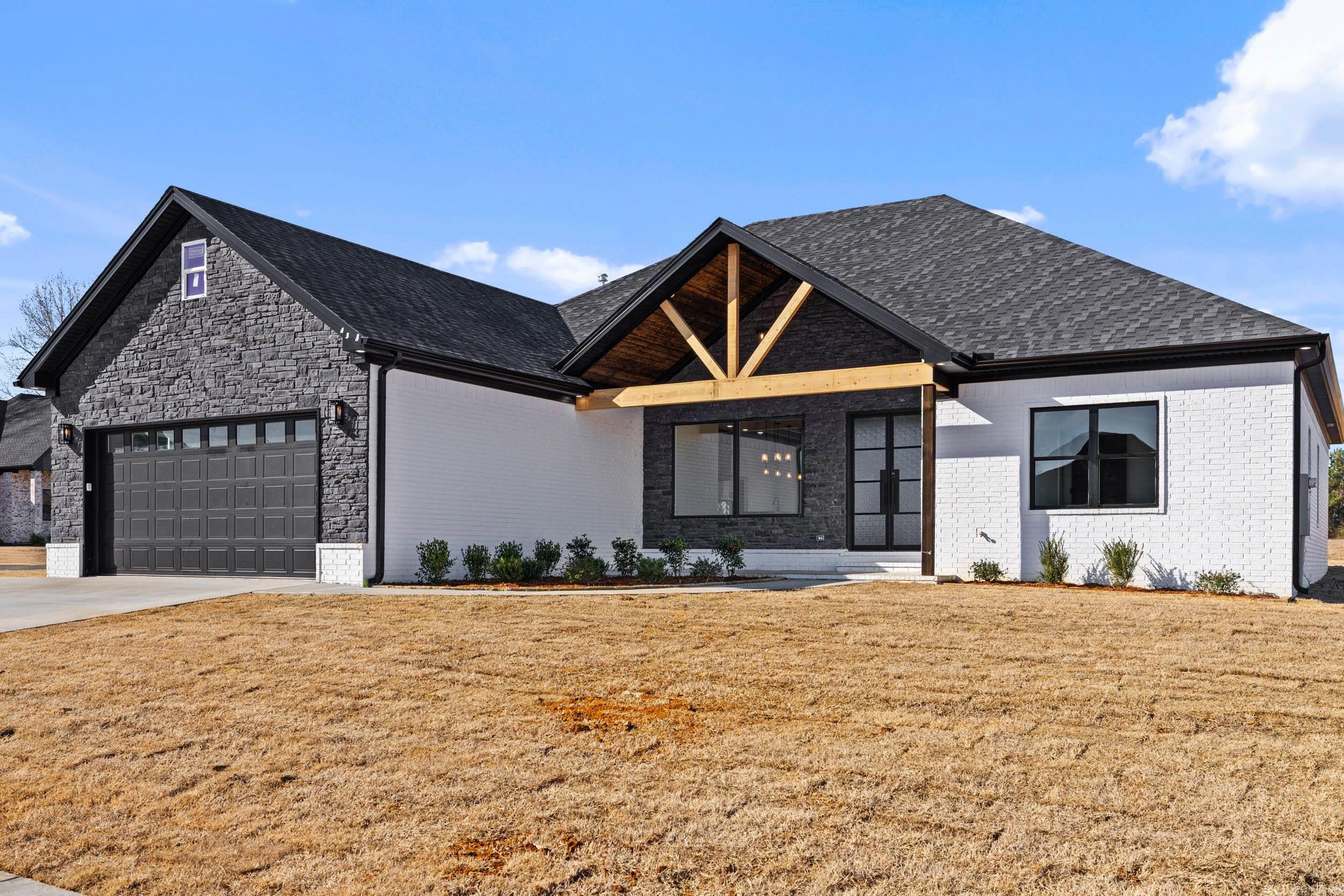 10 Brixton Cabot, AR 72023