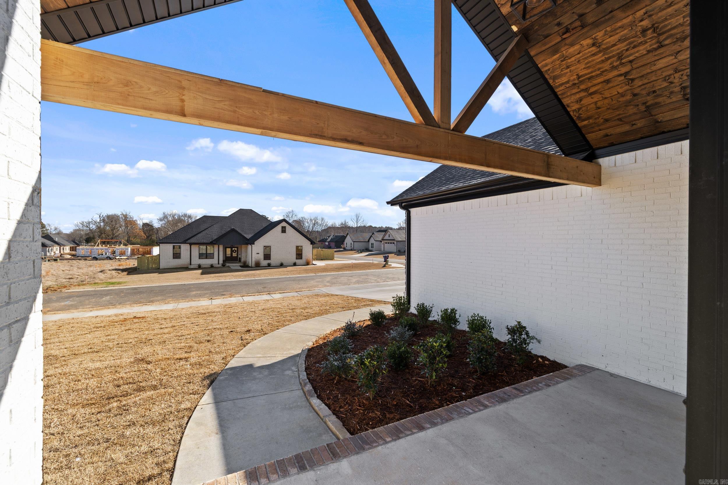 10 Brixton Cabot, AR 72023