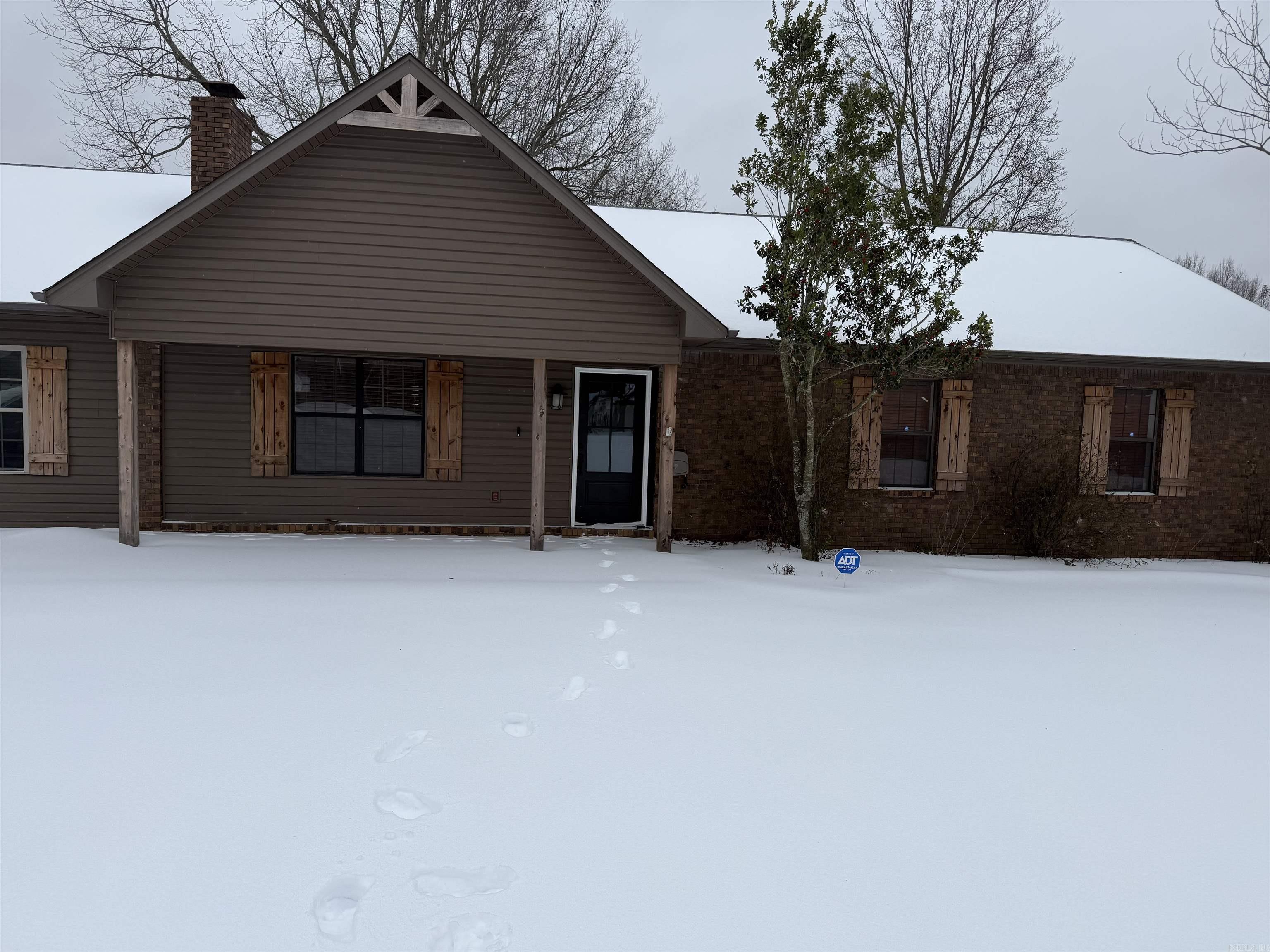 17 CR 726 Wynne, AR 72396-8025