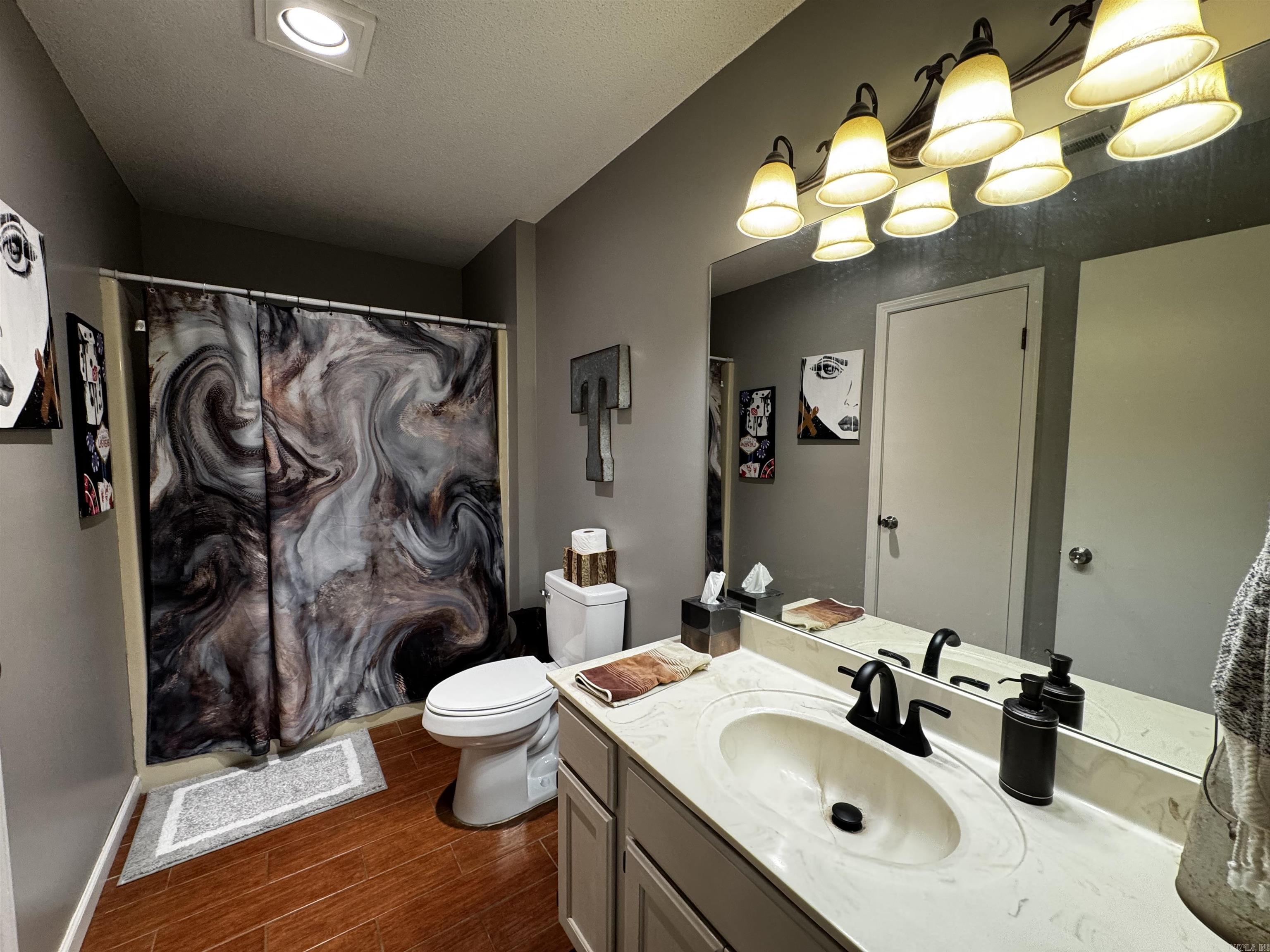 17 CR 726 Wynne, AR 72396-8025