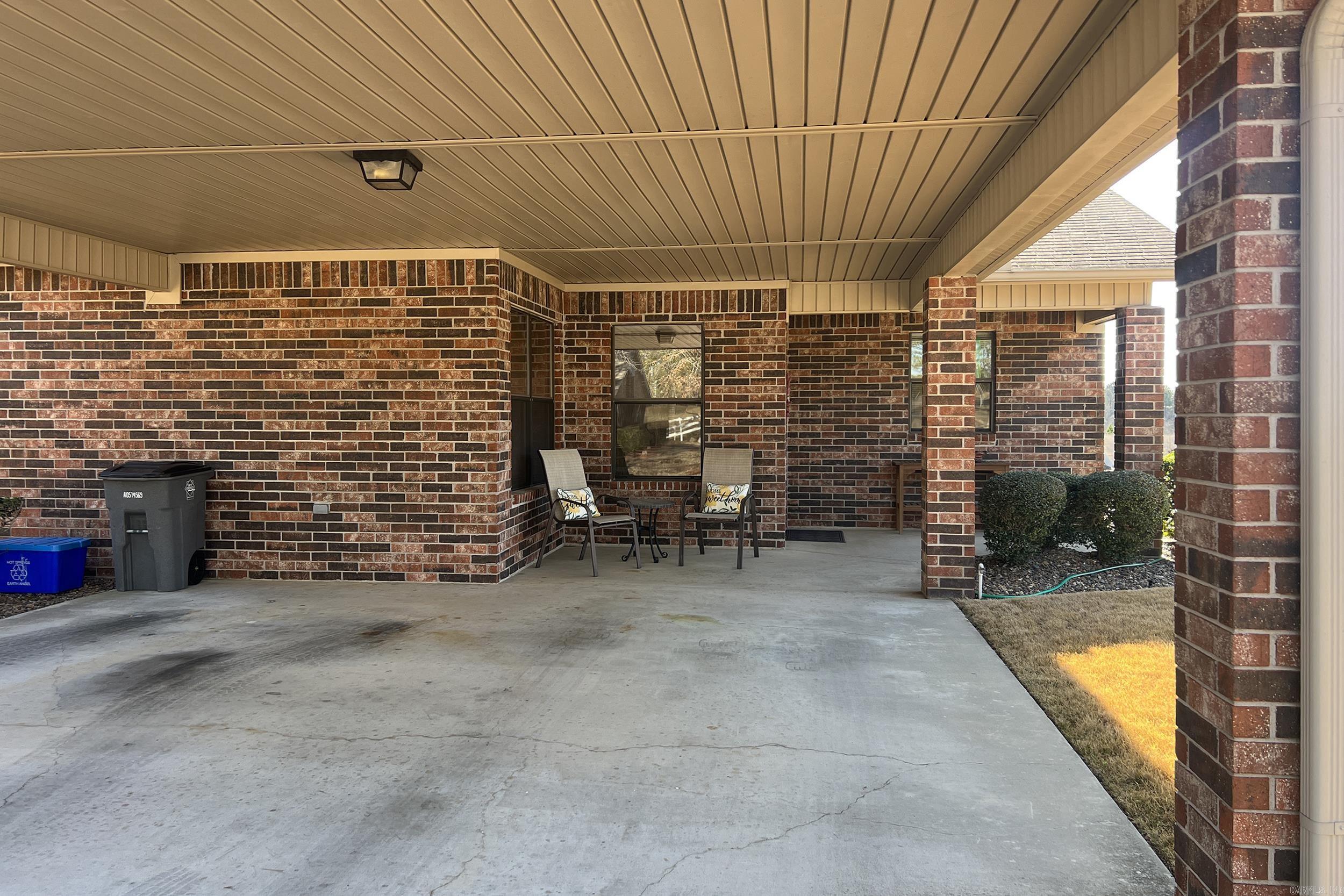 500 Pakis Hot Springs National Park, AR 71913