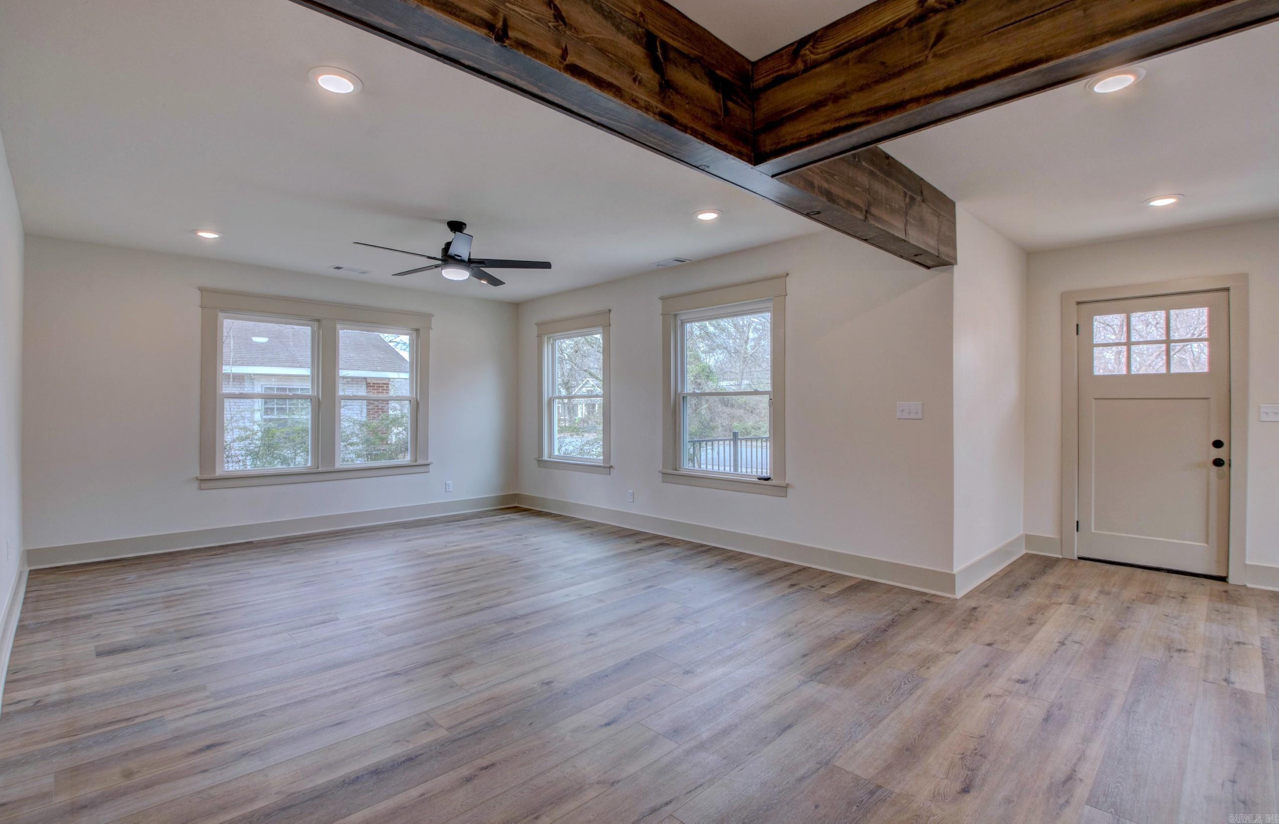 1815 Scott Conway, AR 72034