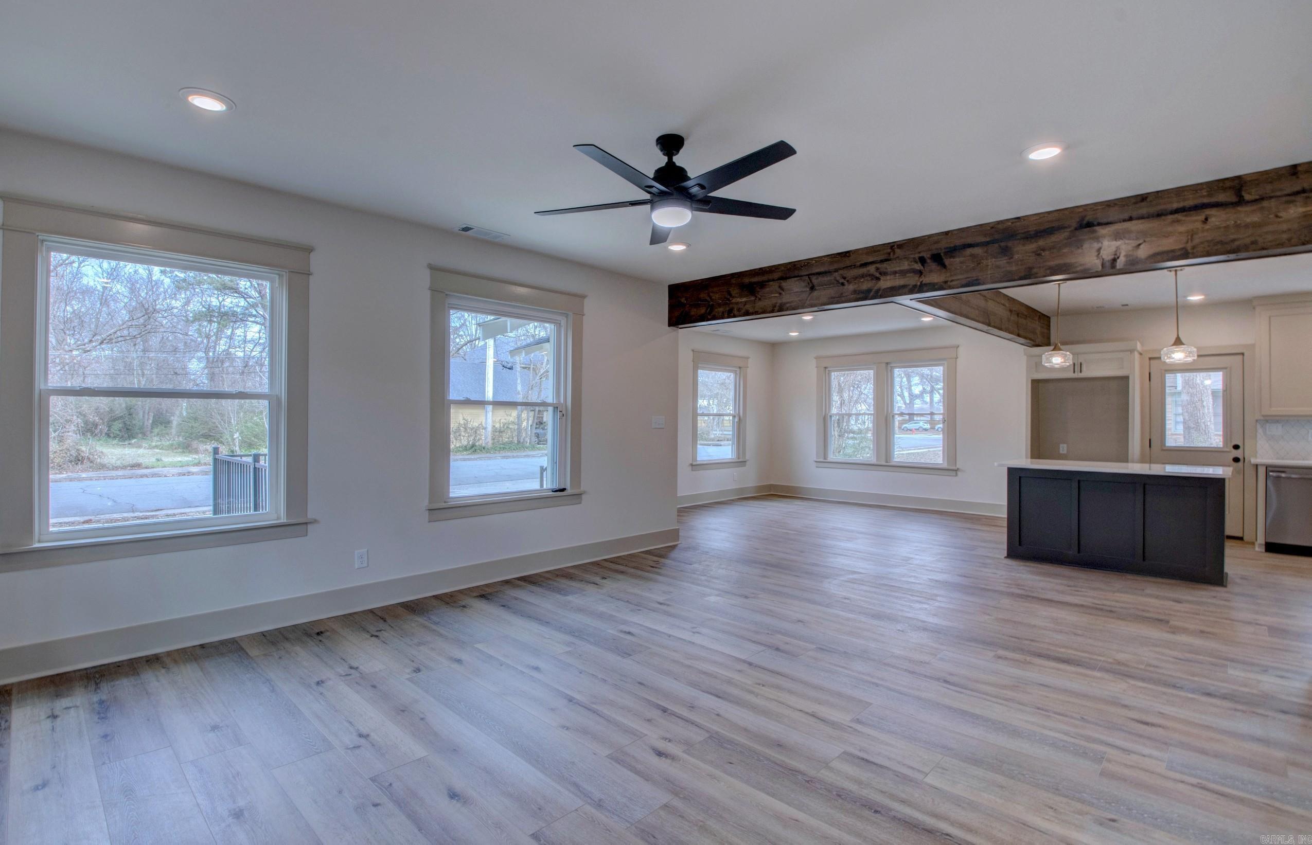 1815 Scott Conway, AR 72034