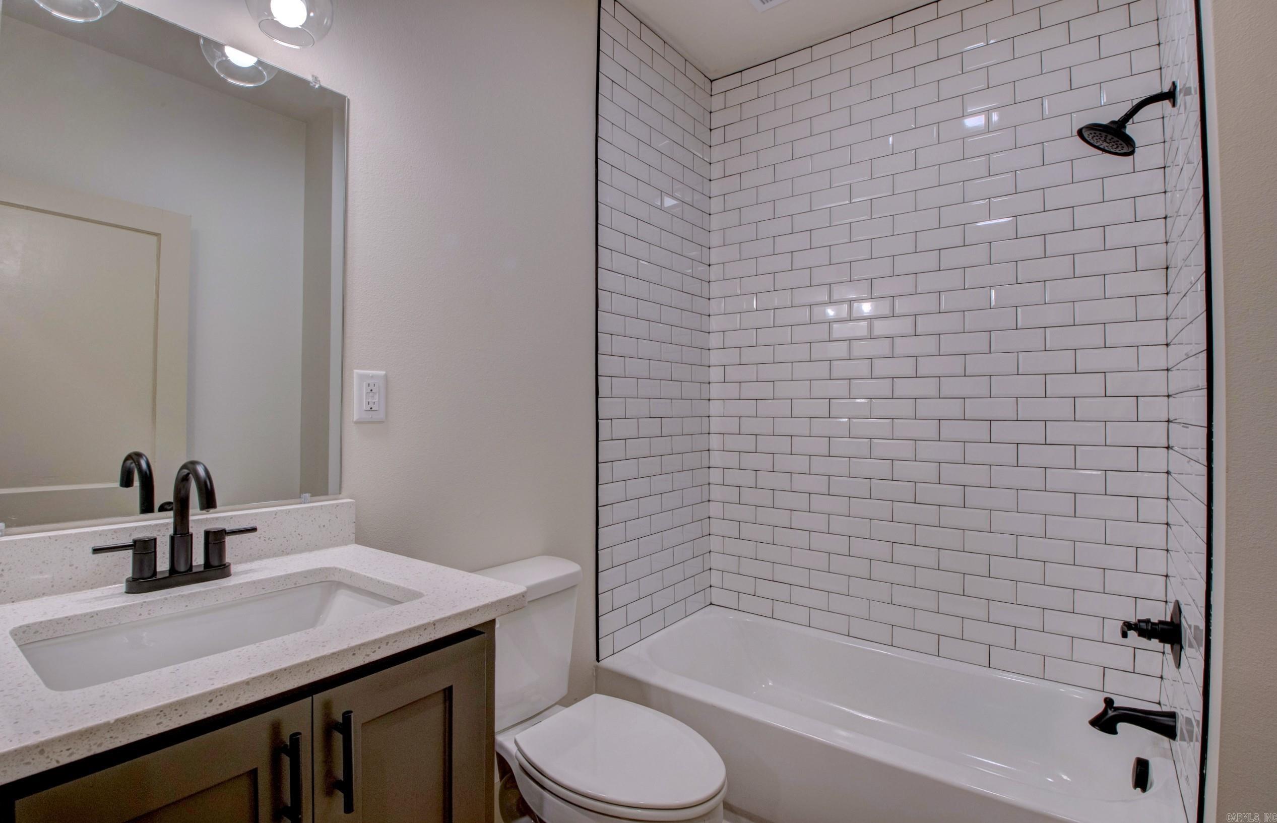 1815 Scott Conway, AR 72034