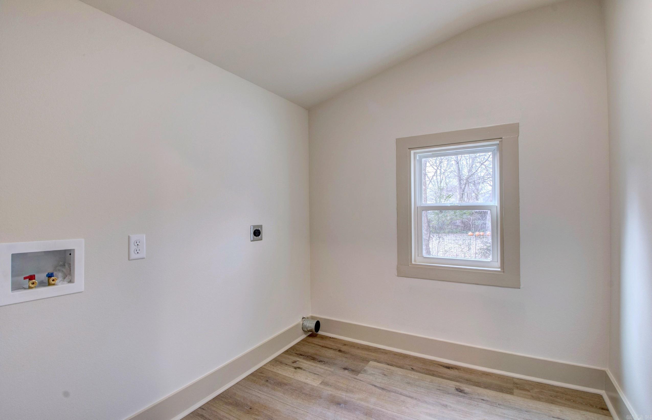 1815 Scott Conway, AR 72034