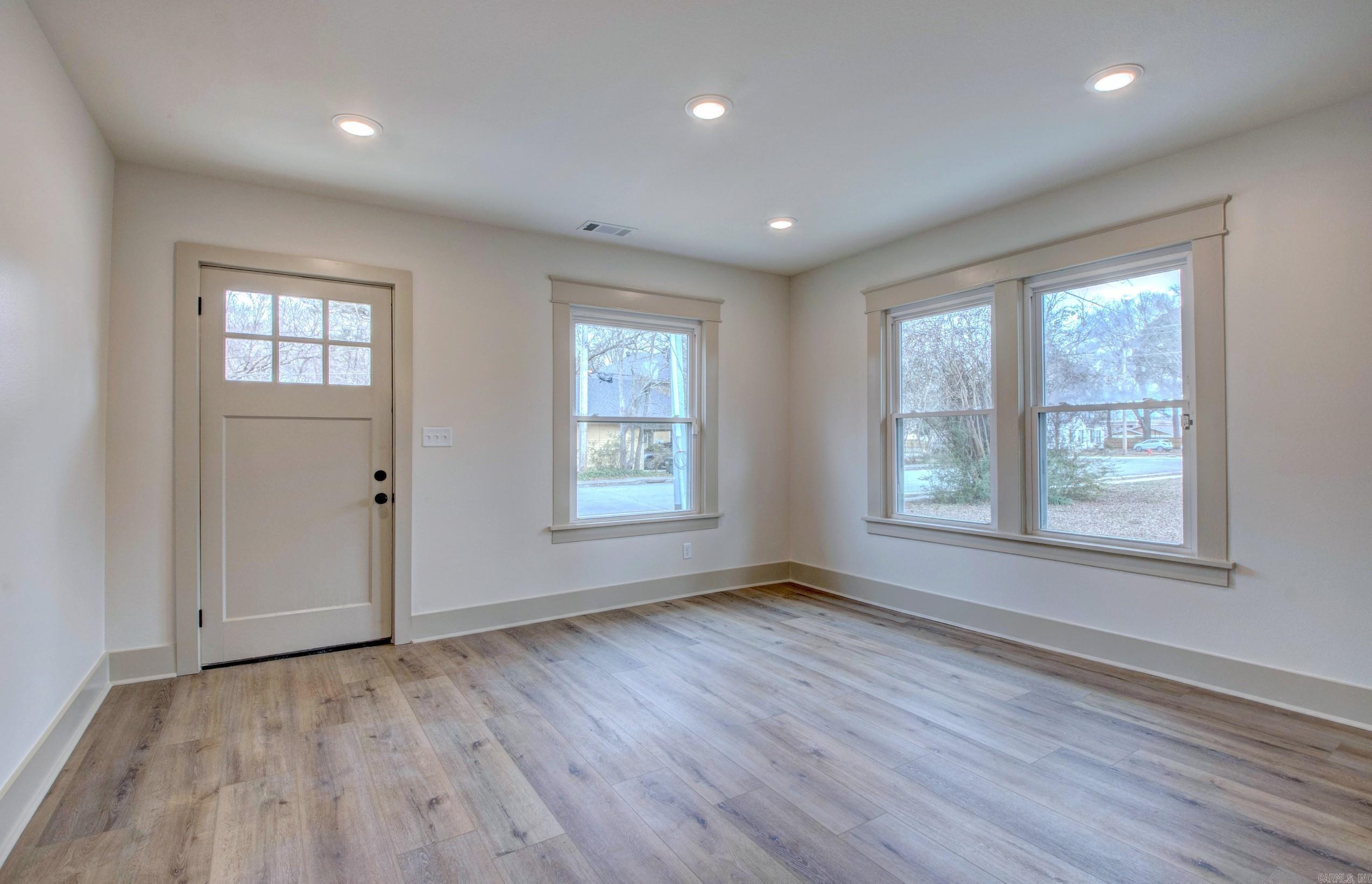 1815 Scott Conway, AR 72034