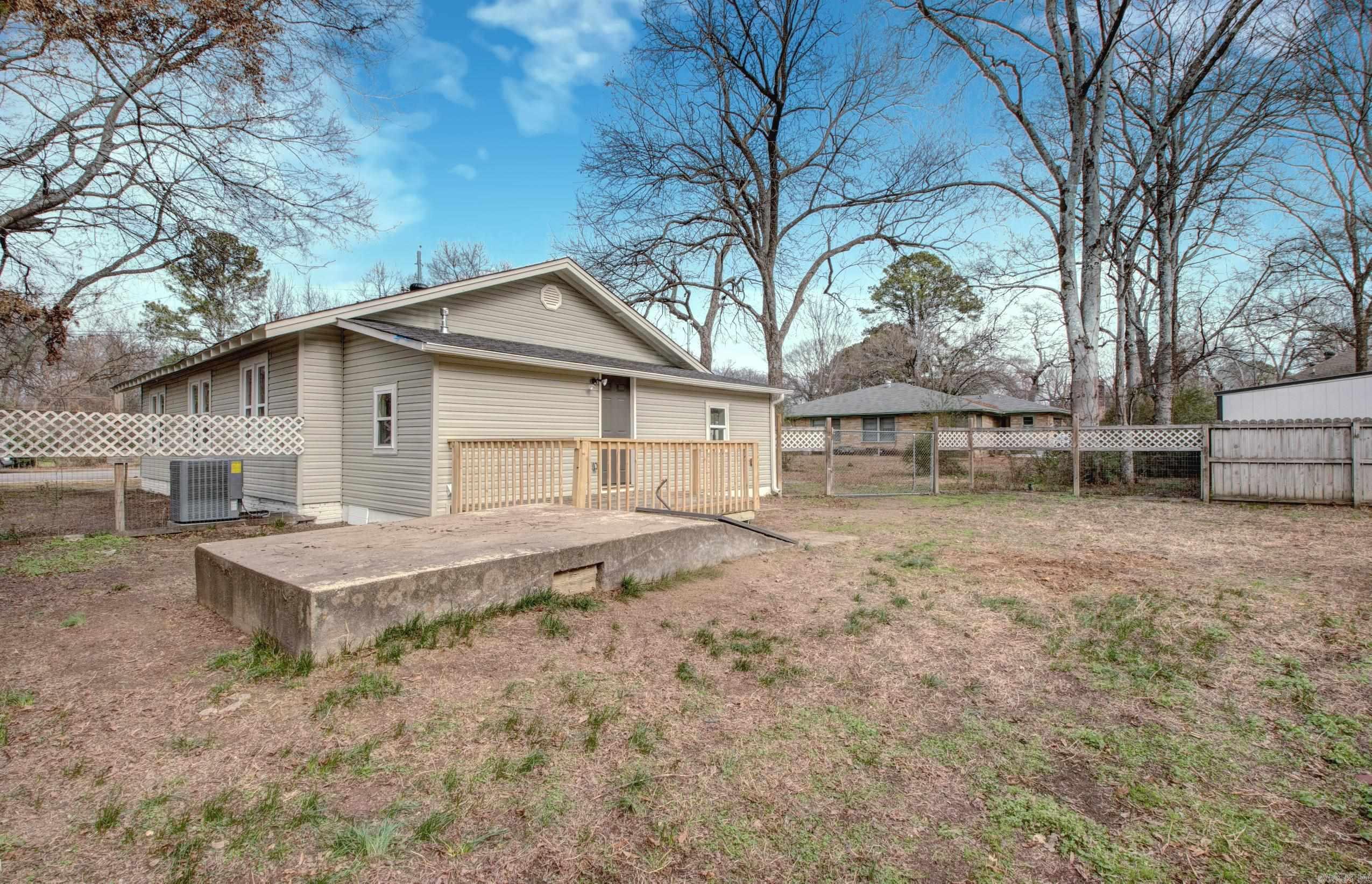 1815 Scott Conway, AR 72034