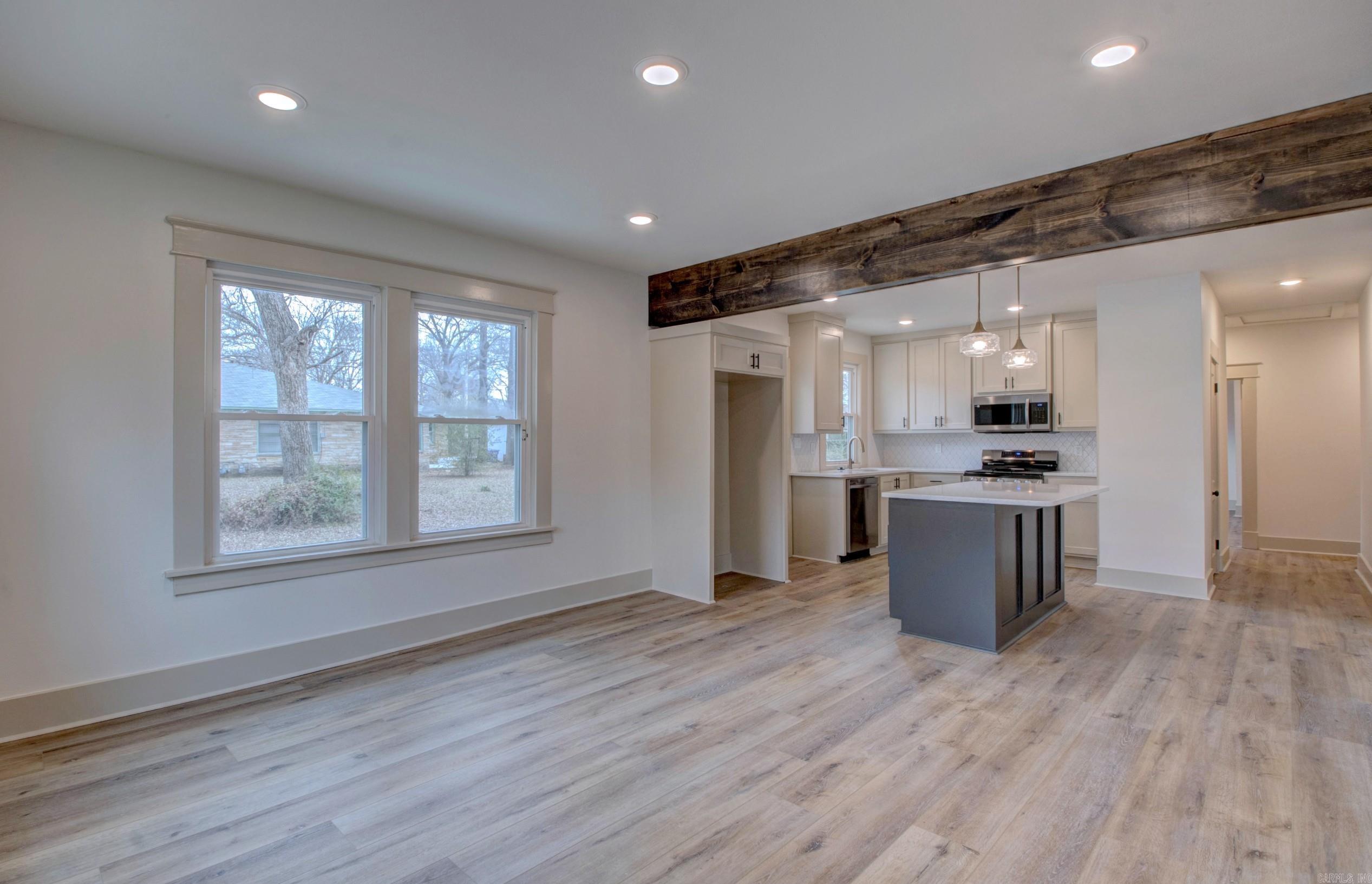 1815 Scott Conway, AR 72034