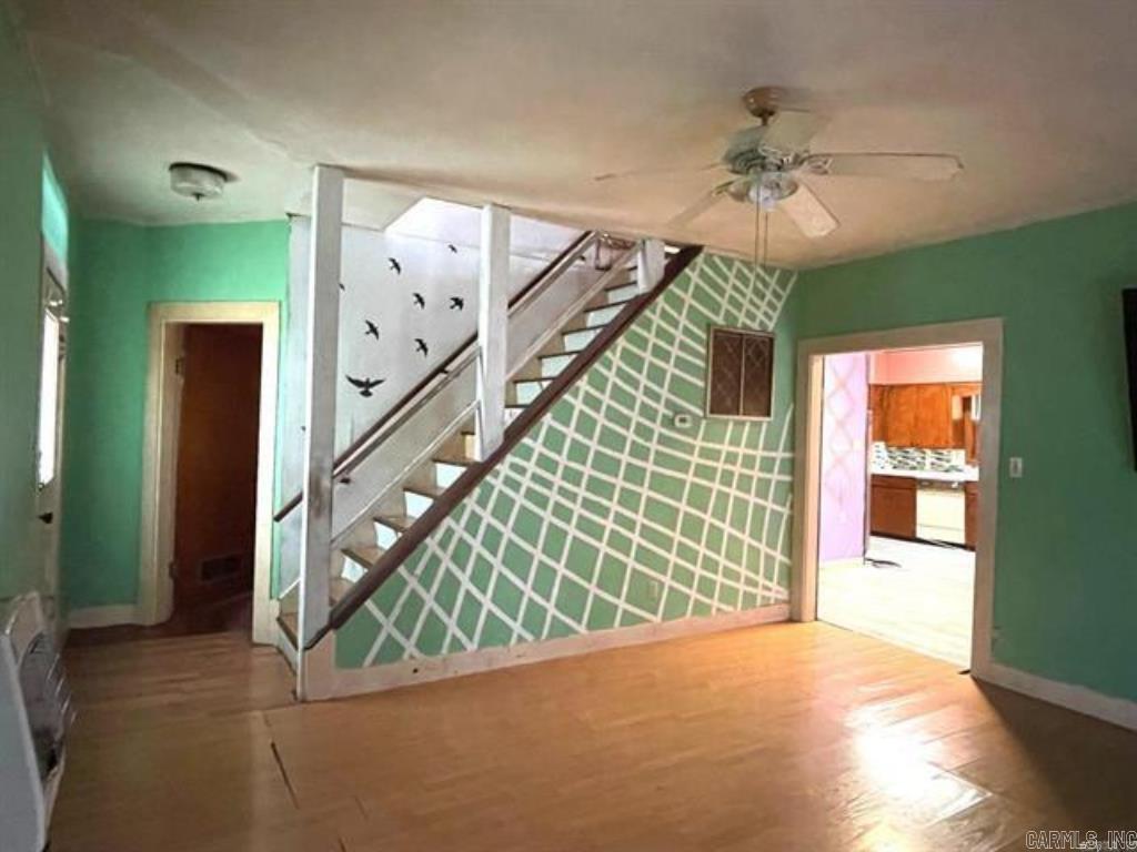 701 E 3rd  Carlisle, AR