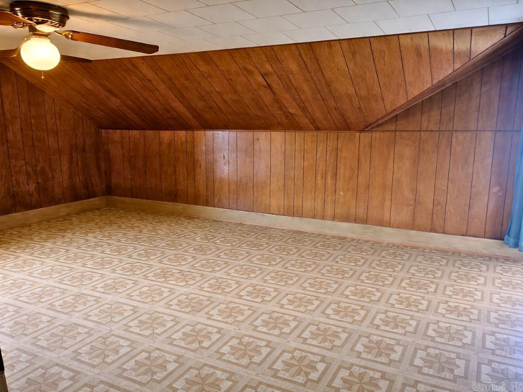 701 E 3rd  Carlisle, AR