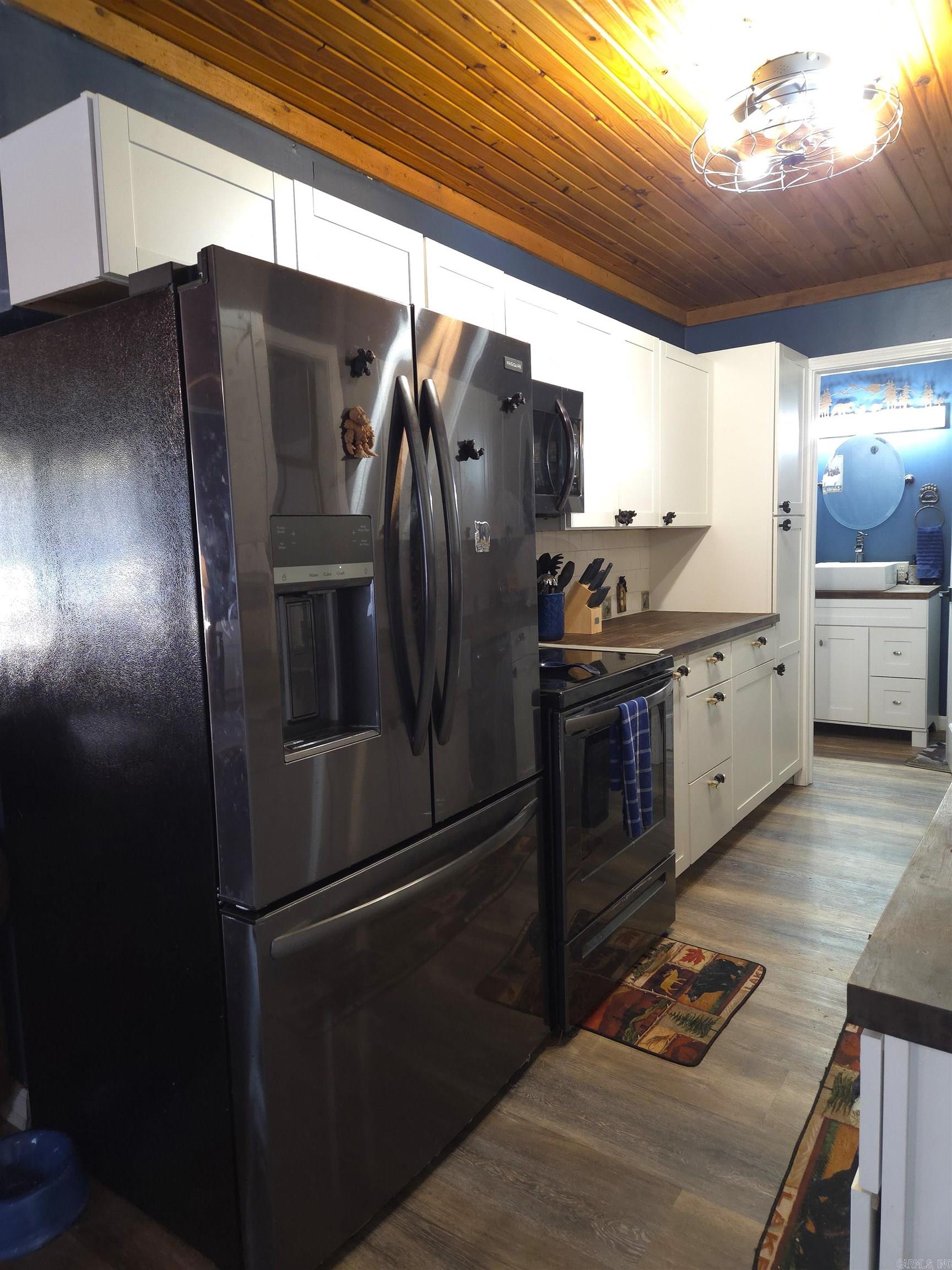 193 Shanendoah Lane  Mena, AR