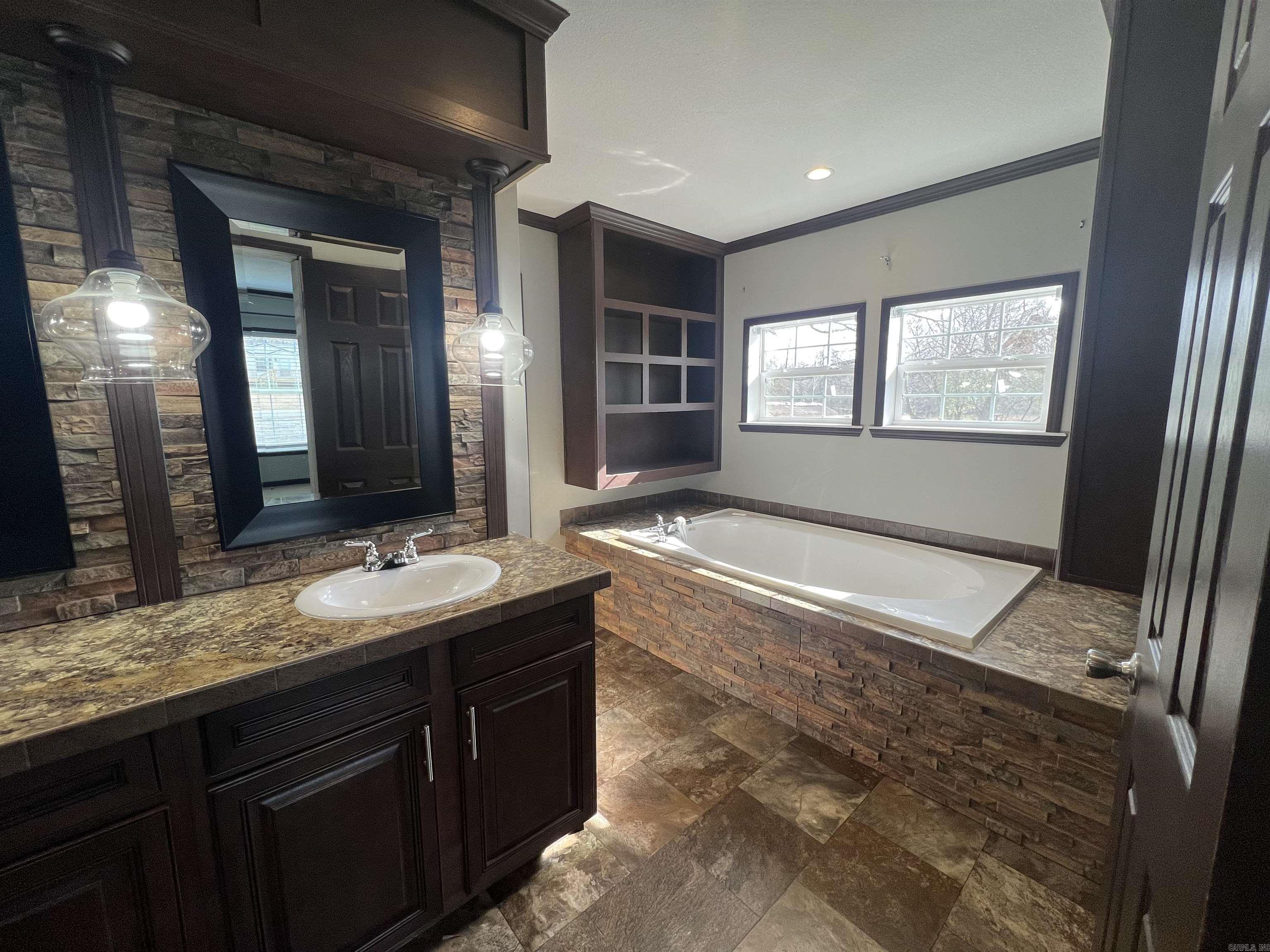 10 Torro Park Circle Greenbrier, AR 72058