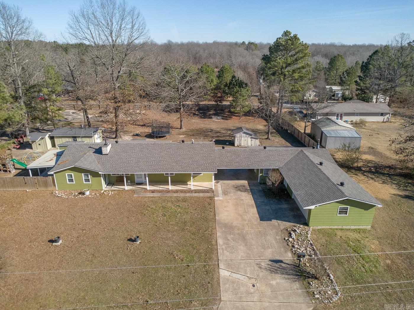 16 Gay Drive Highland, AR 72542