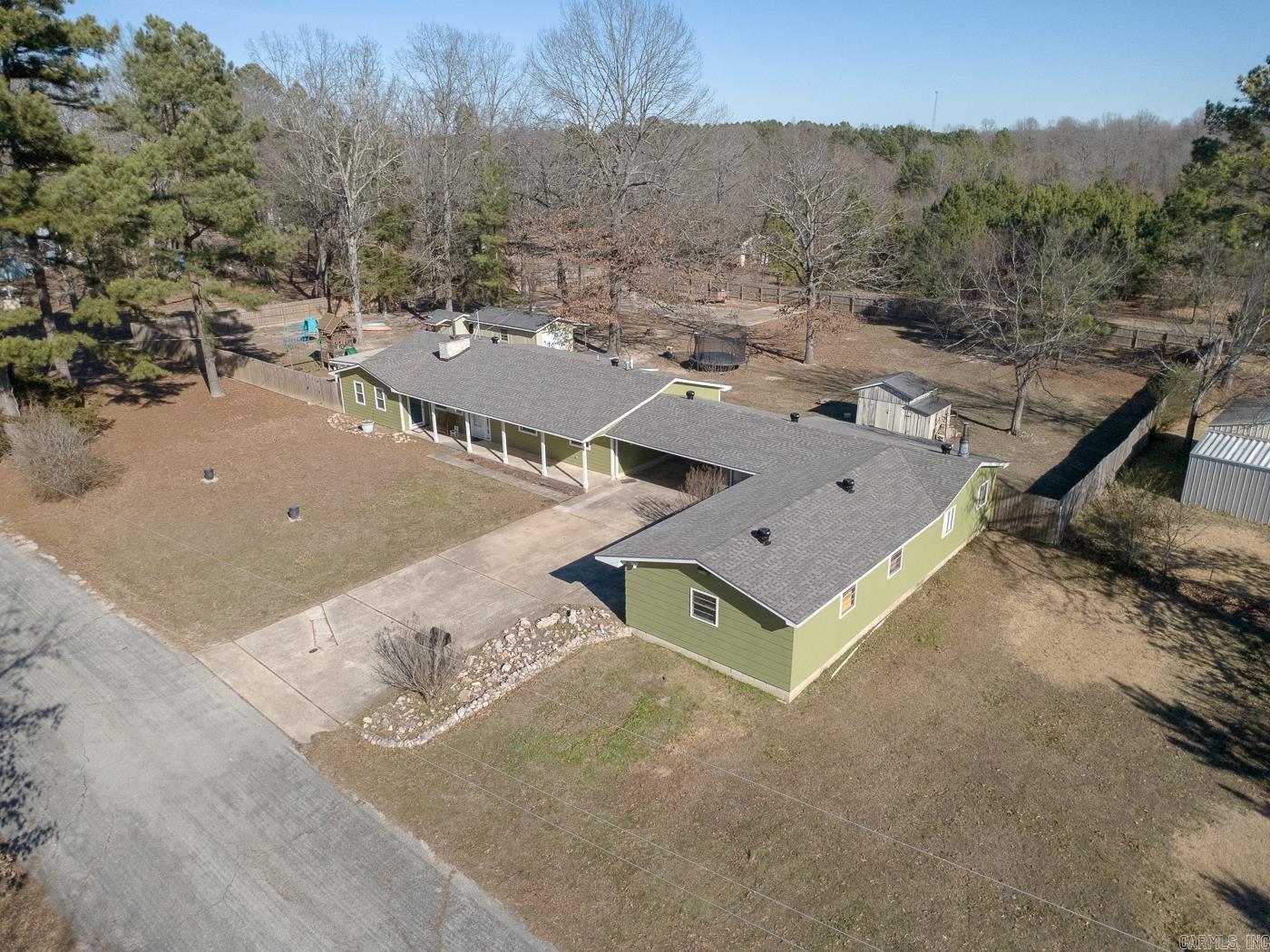 16 Gay Drive Highland, AR 72542