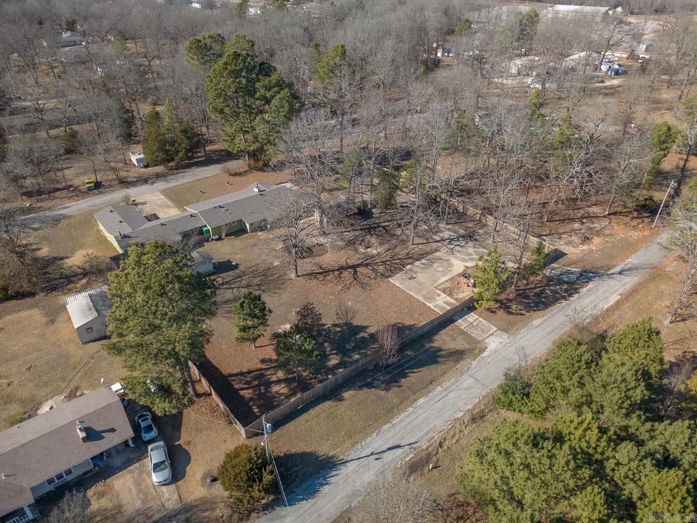 16 Gay Drive Highland, AR 72542