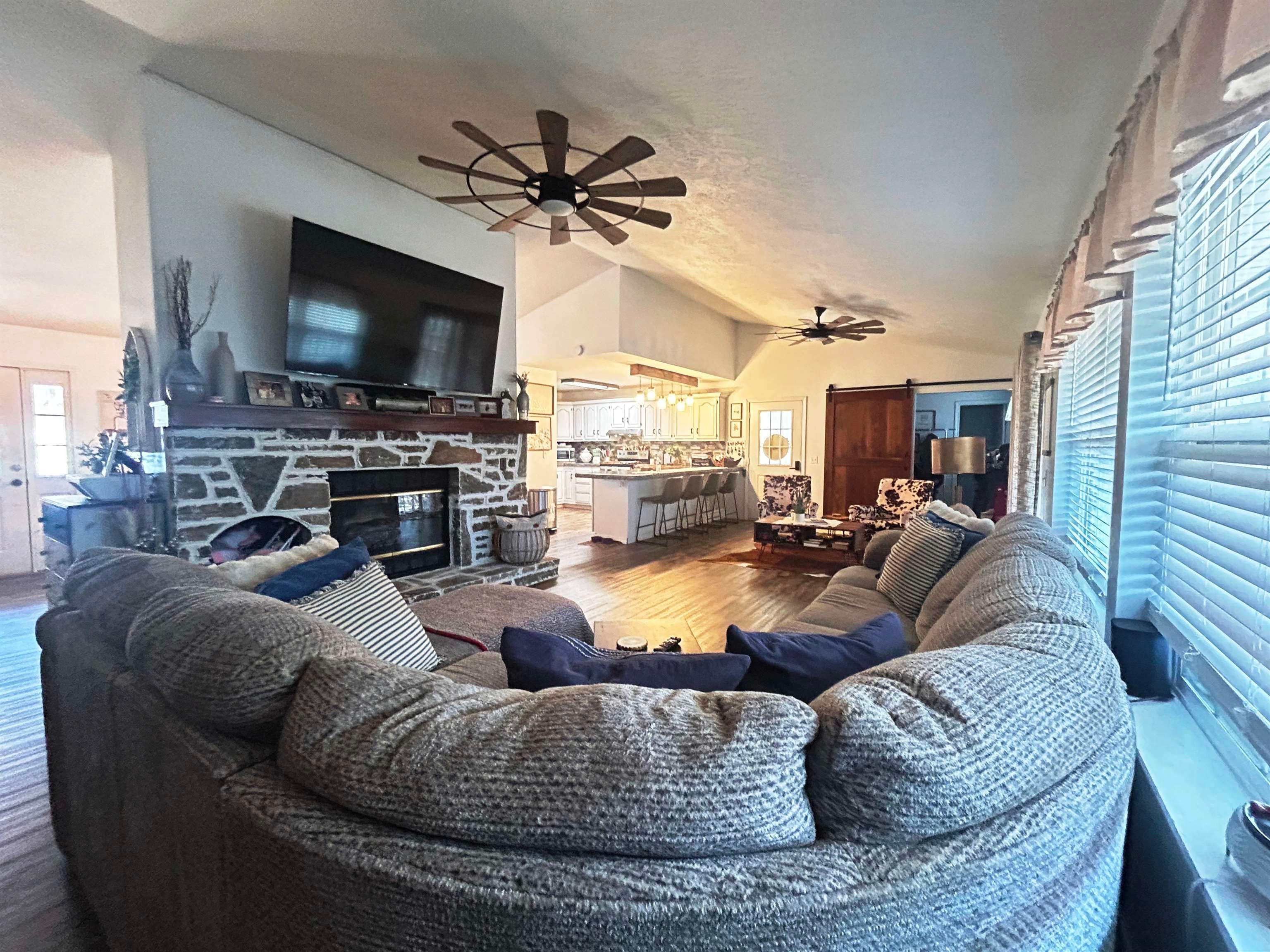 74 Hualapi Drive Cherokee Village, AR 72529