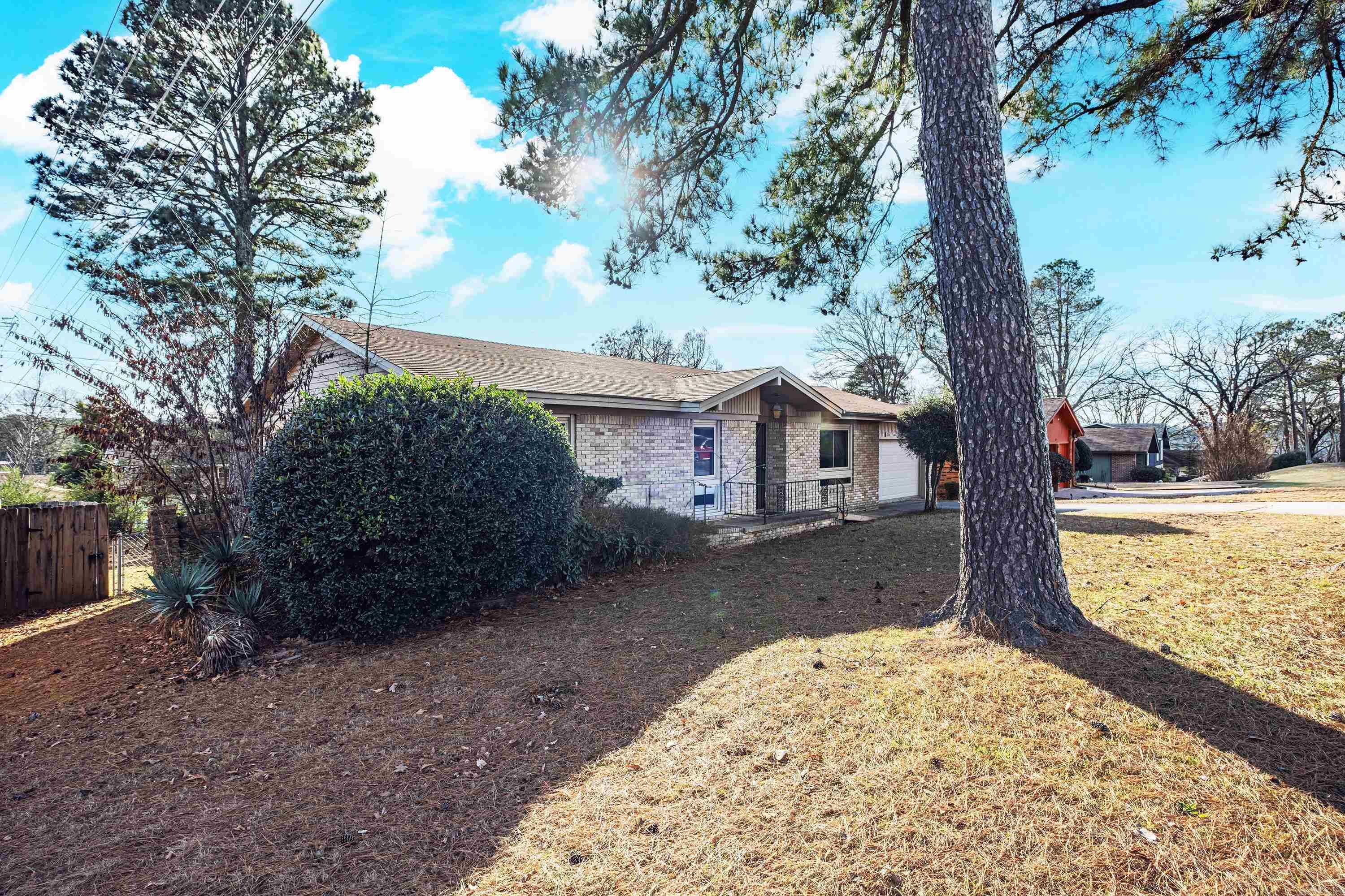 6401 Shirley  Little Rock, AR