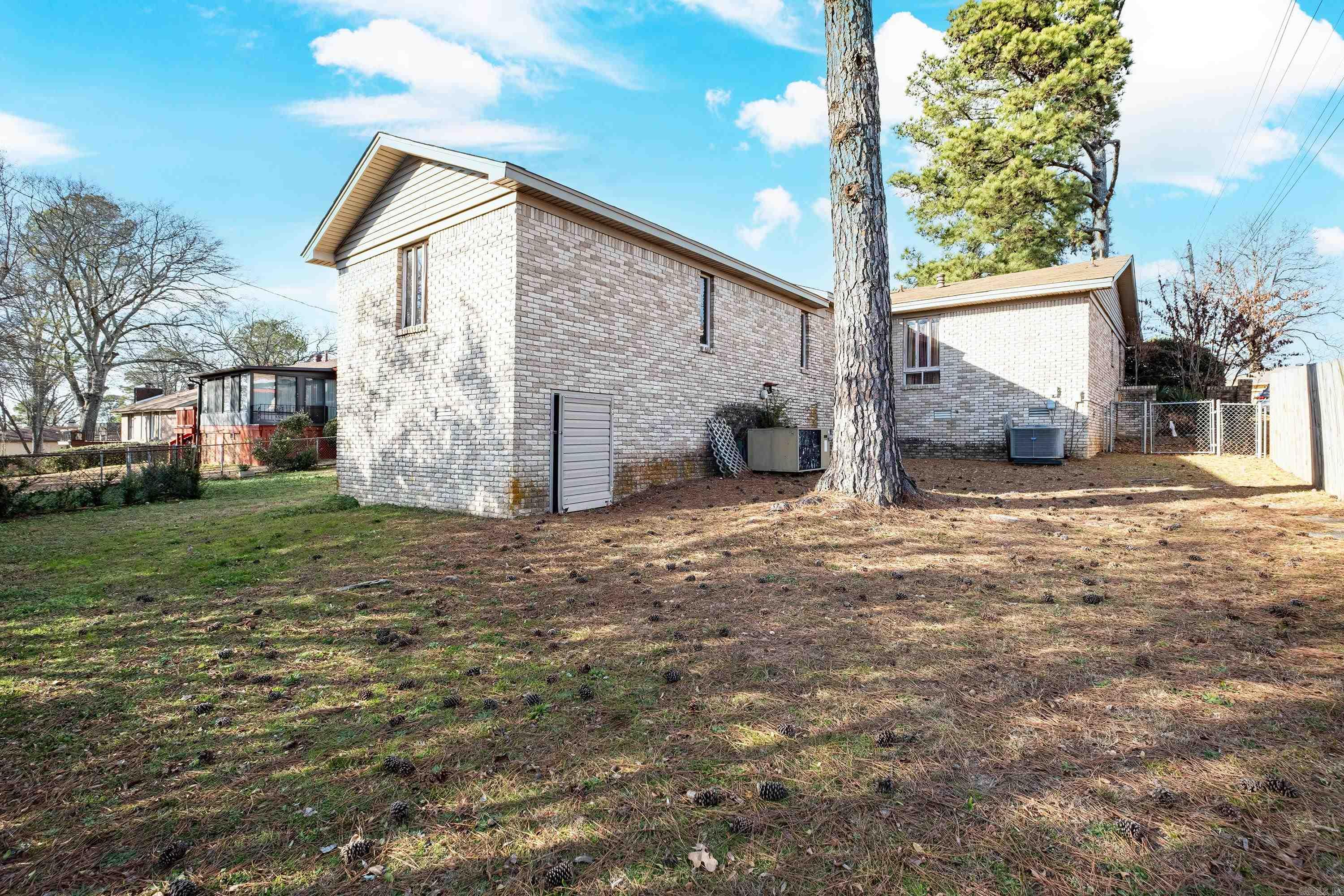 6401 Shirley  Little Rock, AR