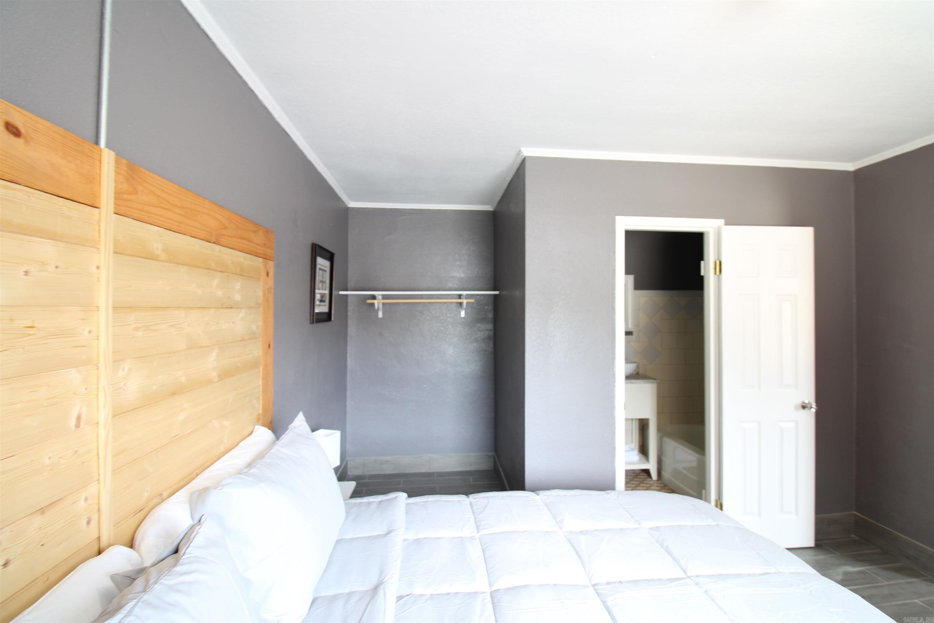 1611 Central  Hot Springs, AR