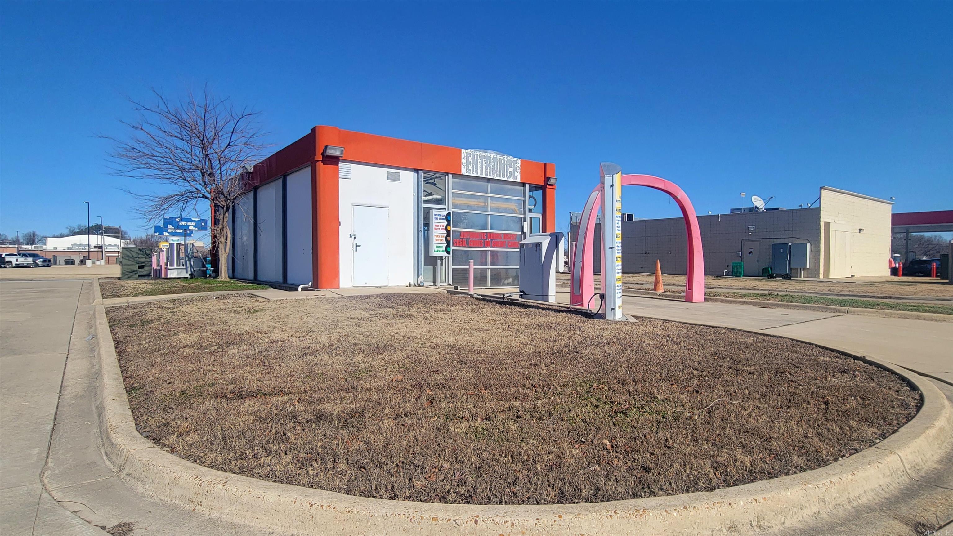 2823 Creek  Jonesboro, AR